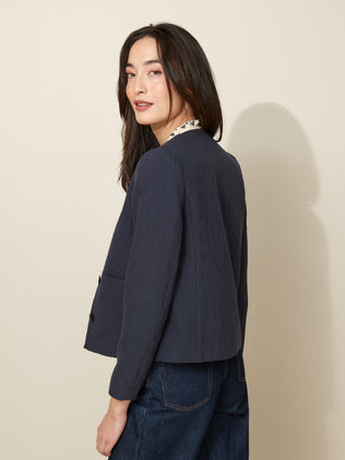 Women's jacquard jacket with no collar