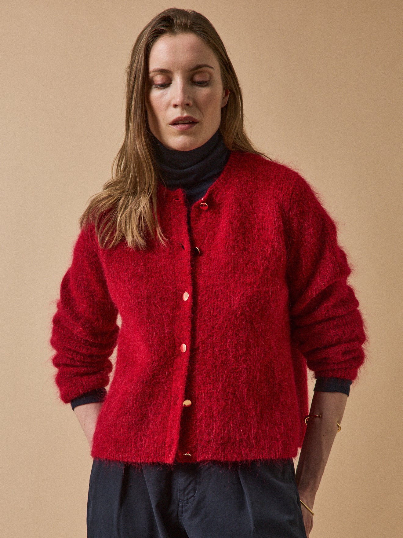 Gilet Cardigan Rouge Et Noir CHRISTINA - Taille 36, En Maille, Occasion En Très Bon état