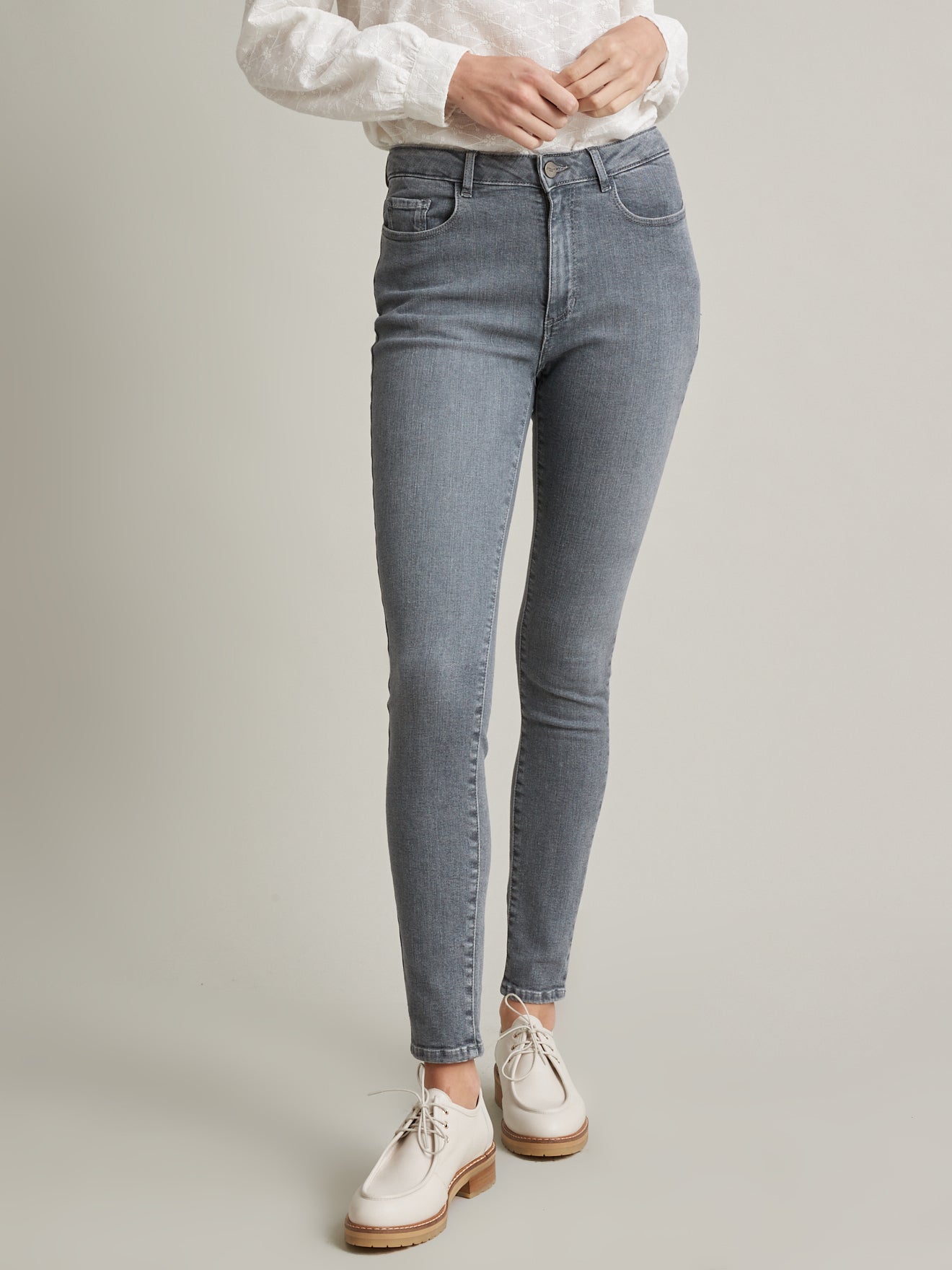 Women s Mathilde organic cotton slim leg jeans with eco friendly wash