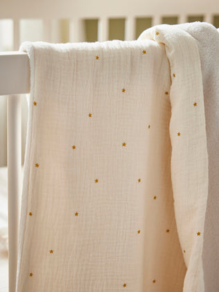 Honeycomb cotton and micro-fleece baby blanket