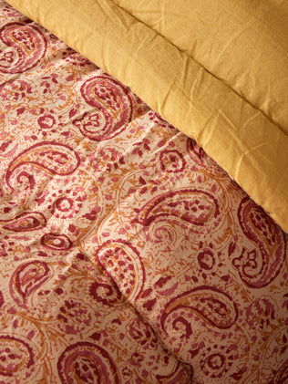 Comforter in Indian fabric