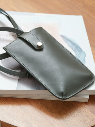 Cell phone bag - Cyrillus Small Leather Goods Collection