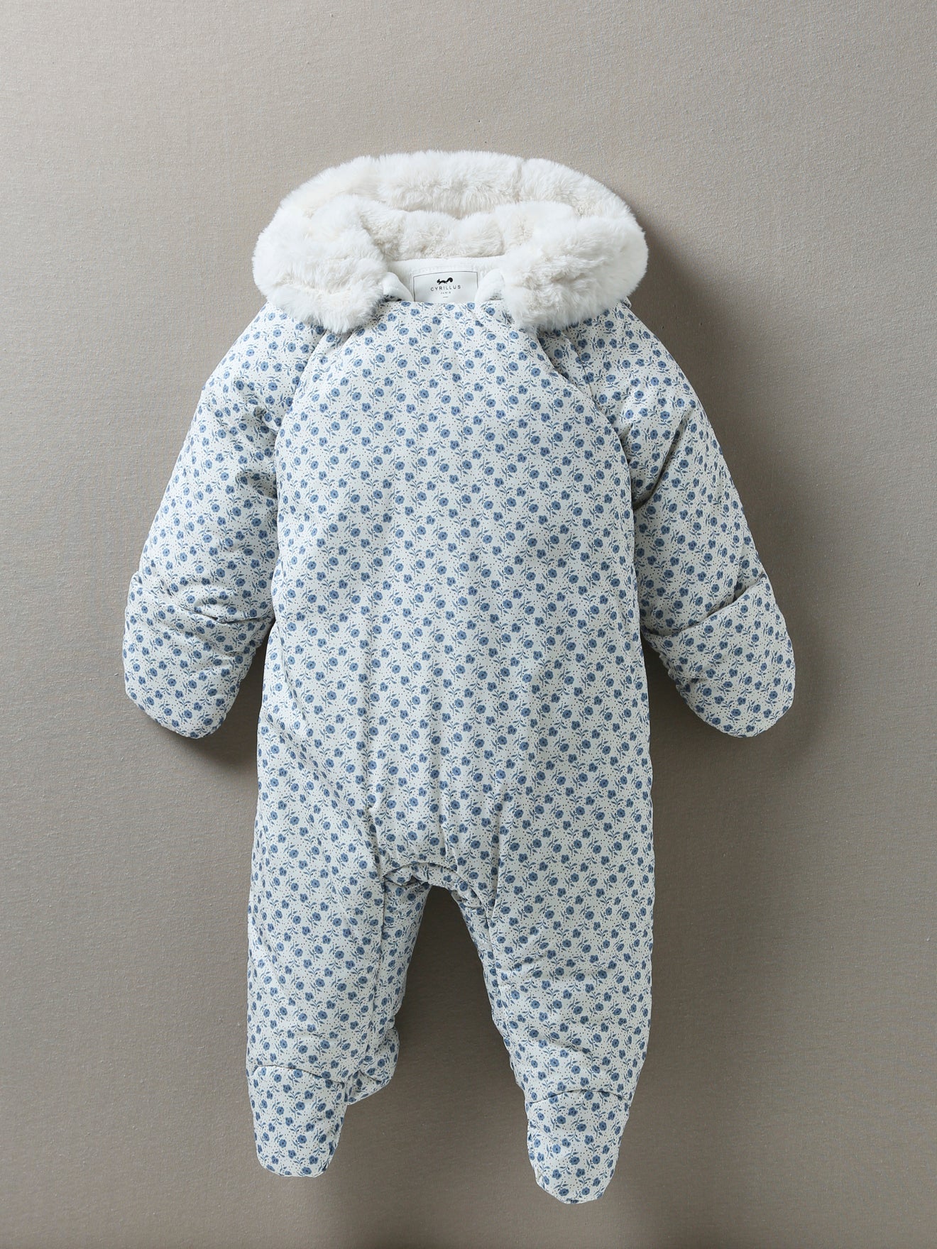 Baby's fleece-lined jumpsuit