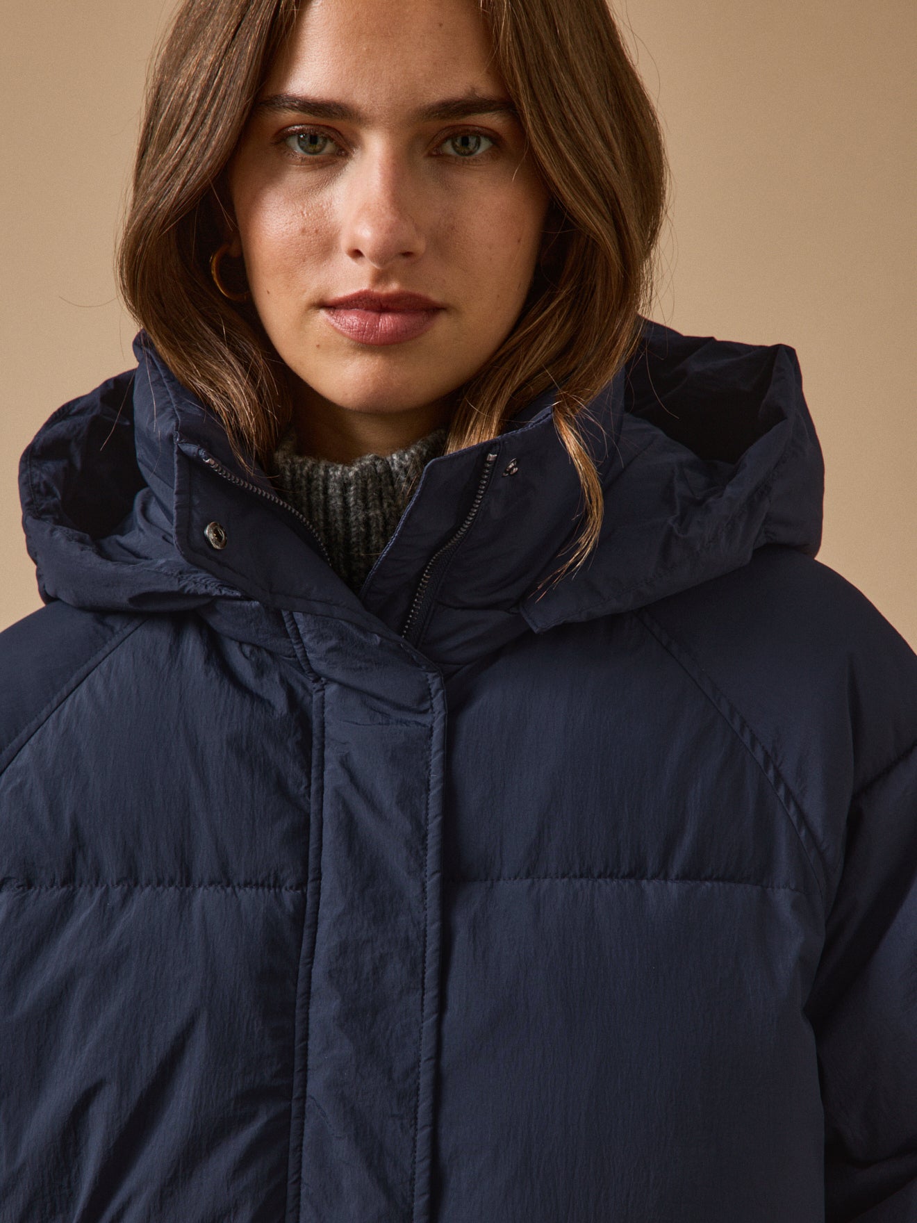 Women's short quilted puffer