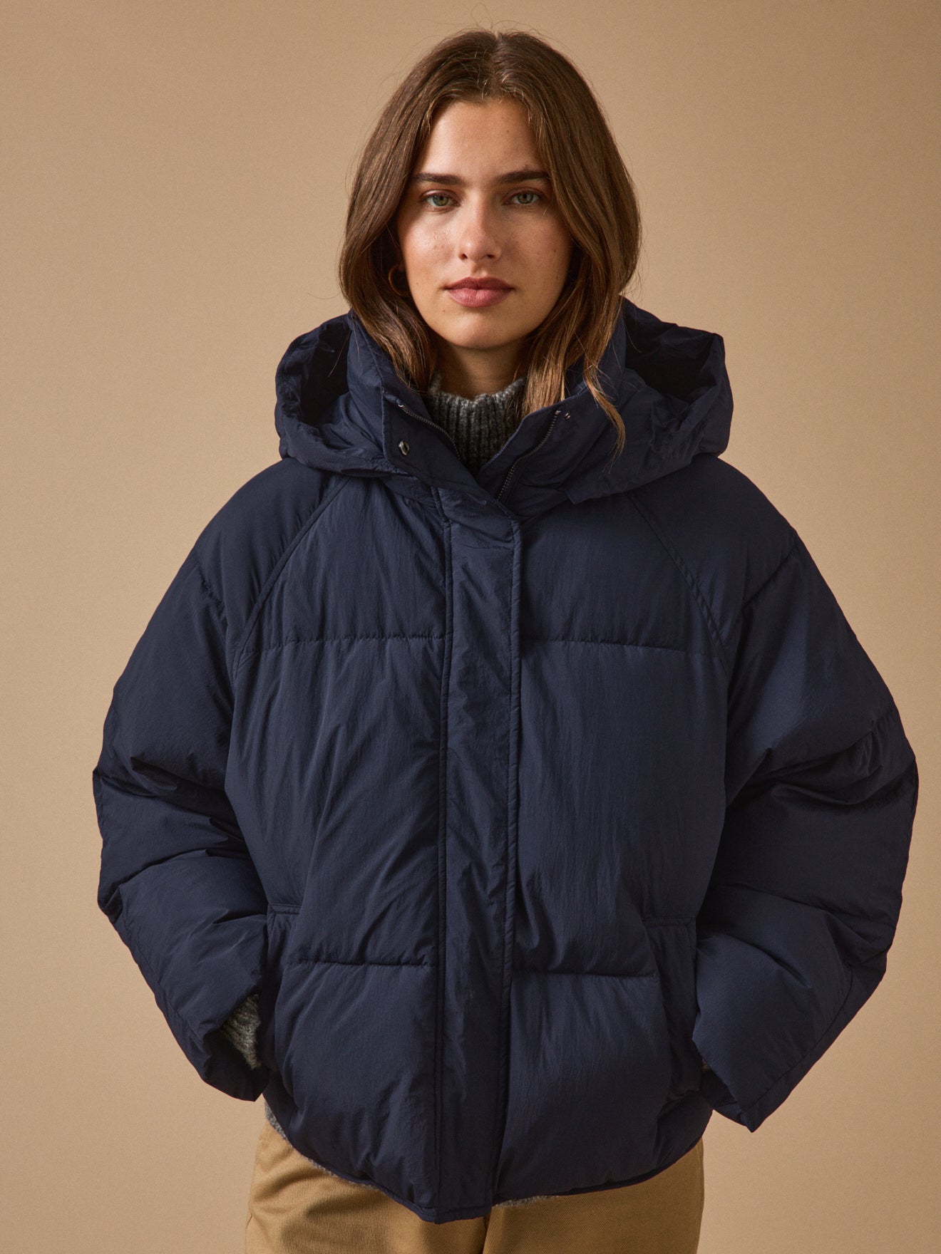 Women's short quilted puffer