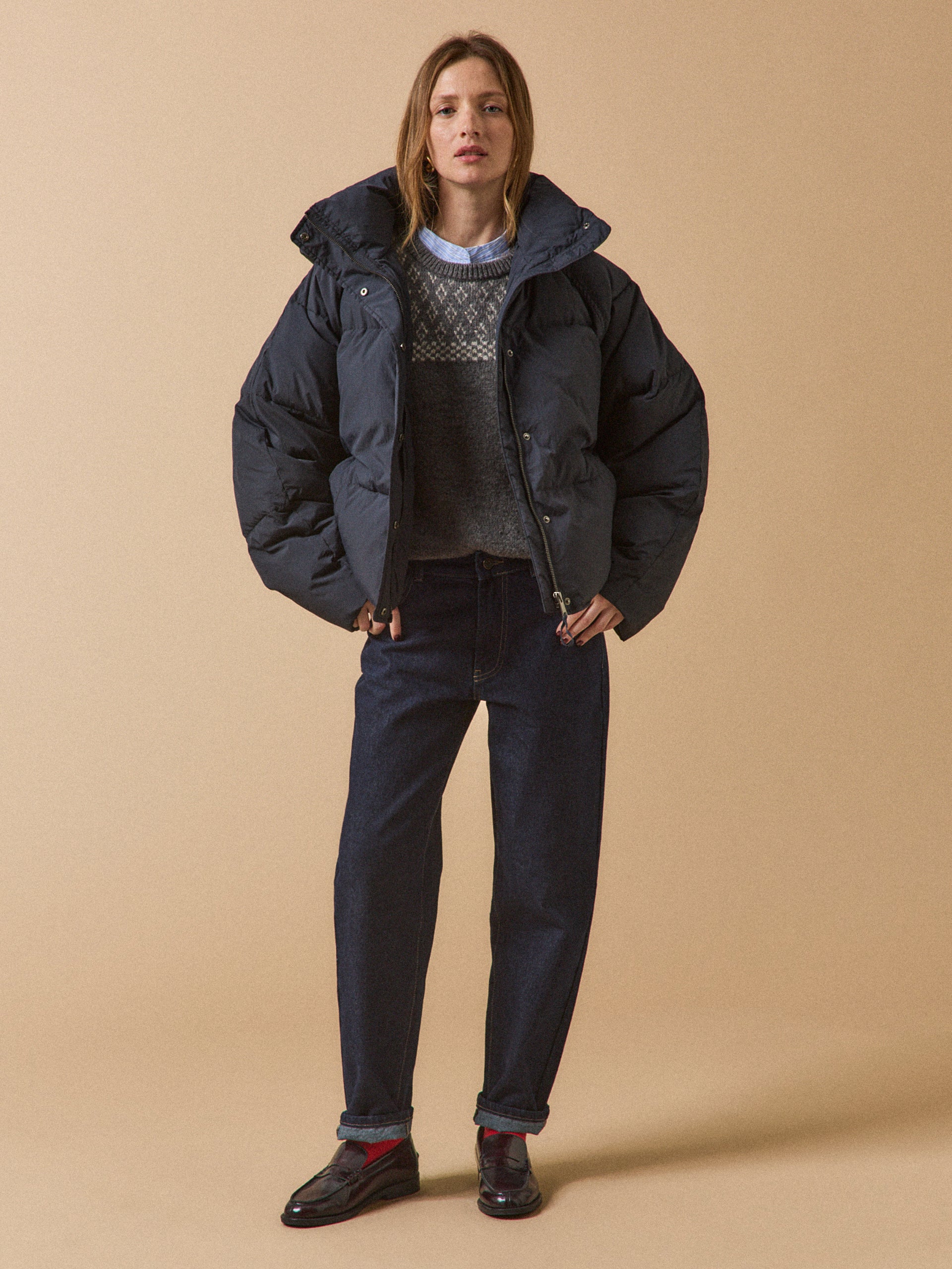 Women's short quilted puffer jacket