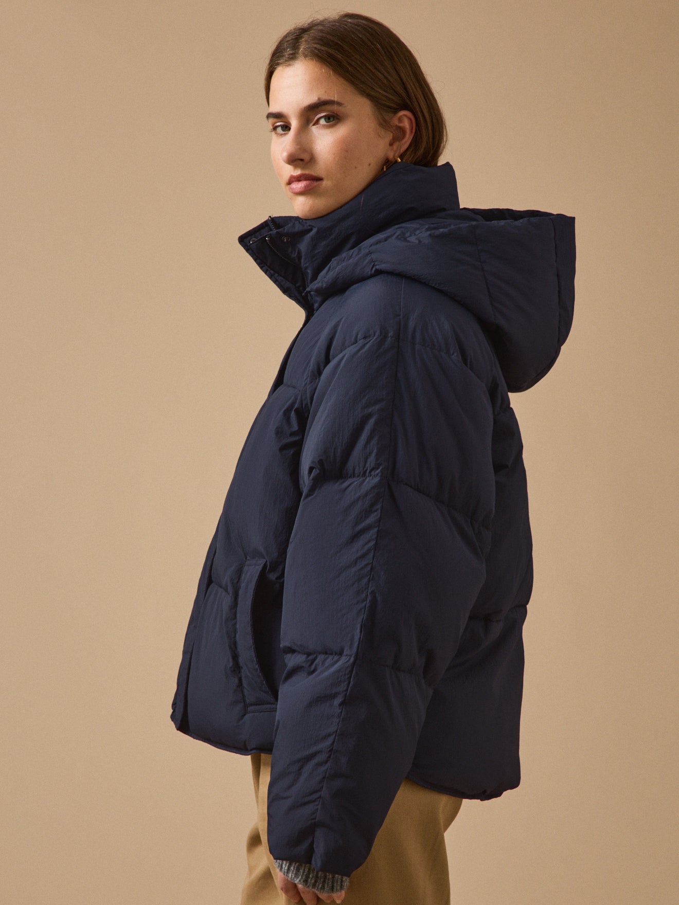 Women's short quilted puffer
