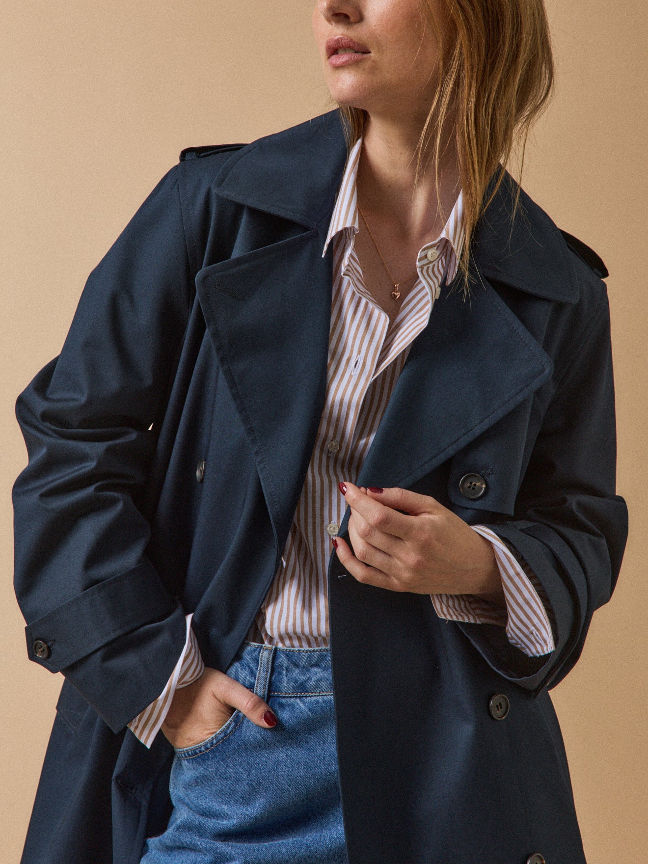 Women's long organic cotton trench coat with notched lapels