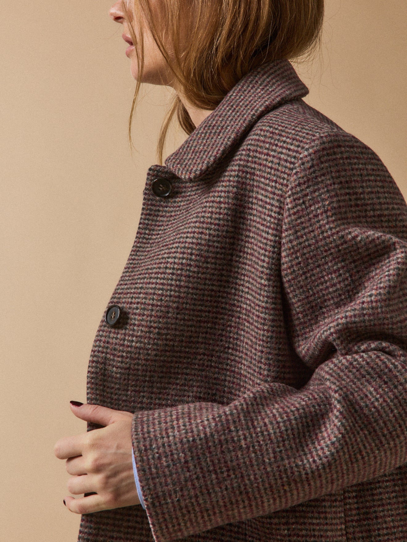 Women's short checked woolen coat