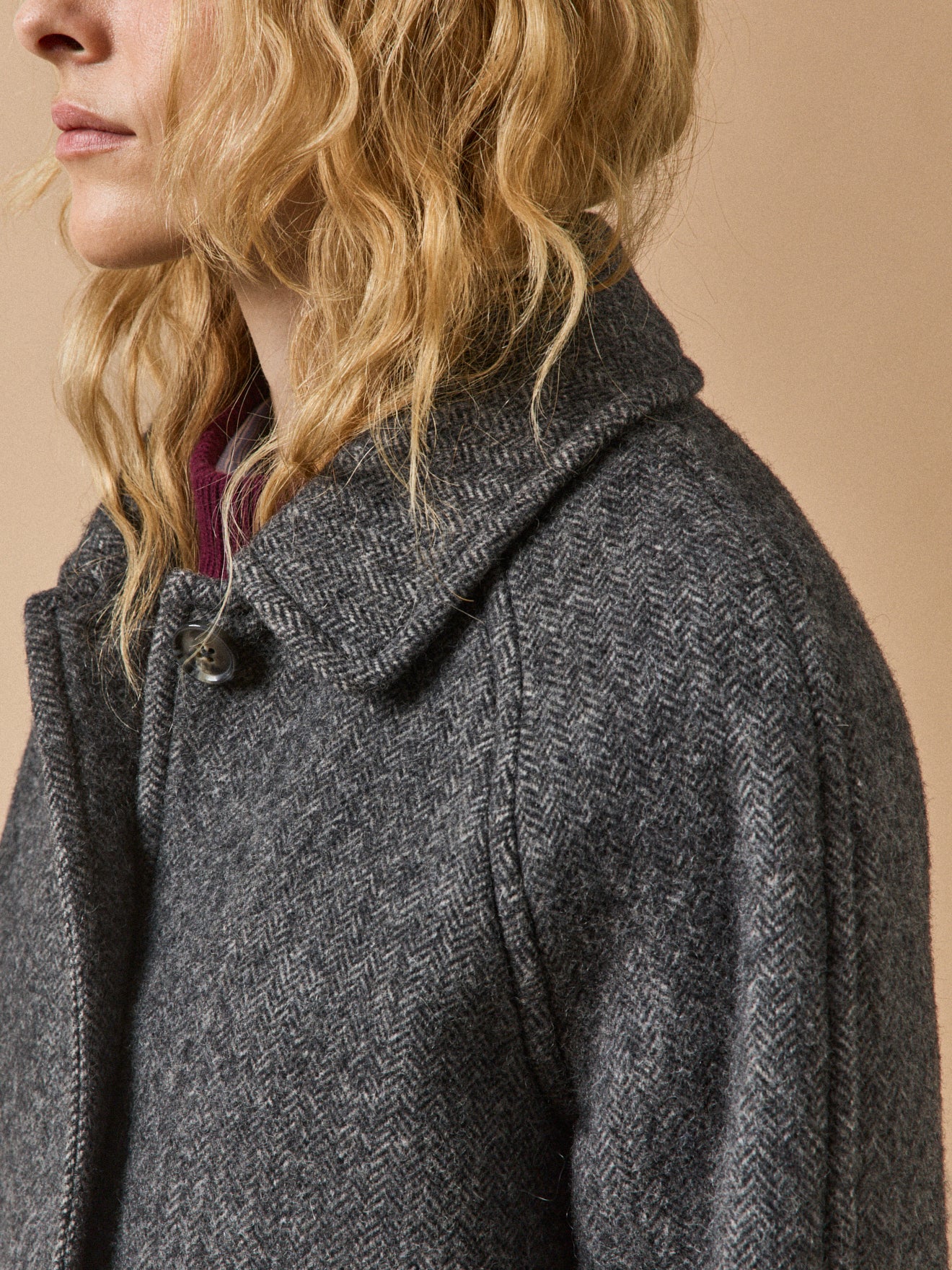 Women's oversize mid-length woolen herringbone coat