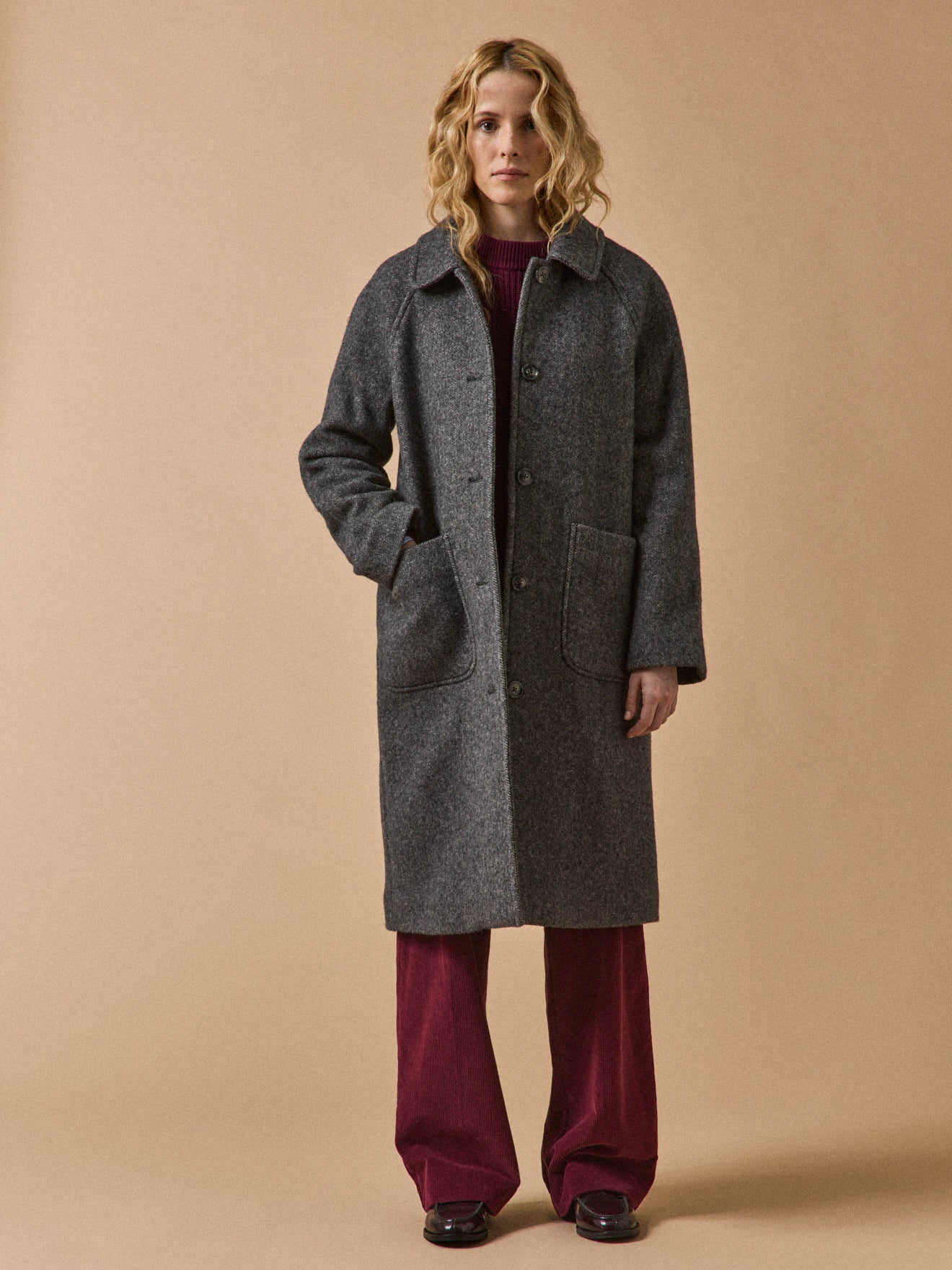 Women's oversize mid-length woolen herringbone coat