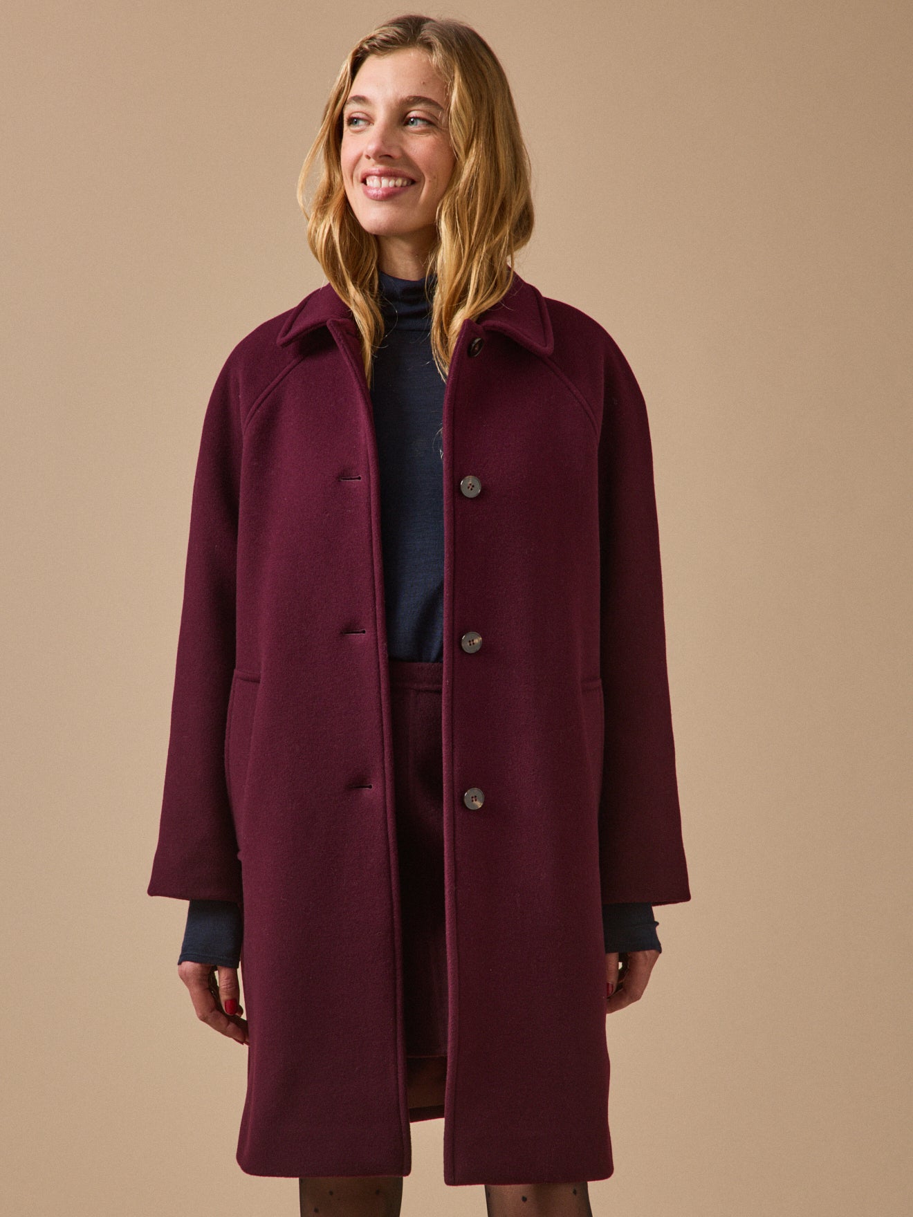 Women's solid-color mid-length woolen coat