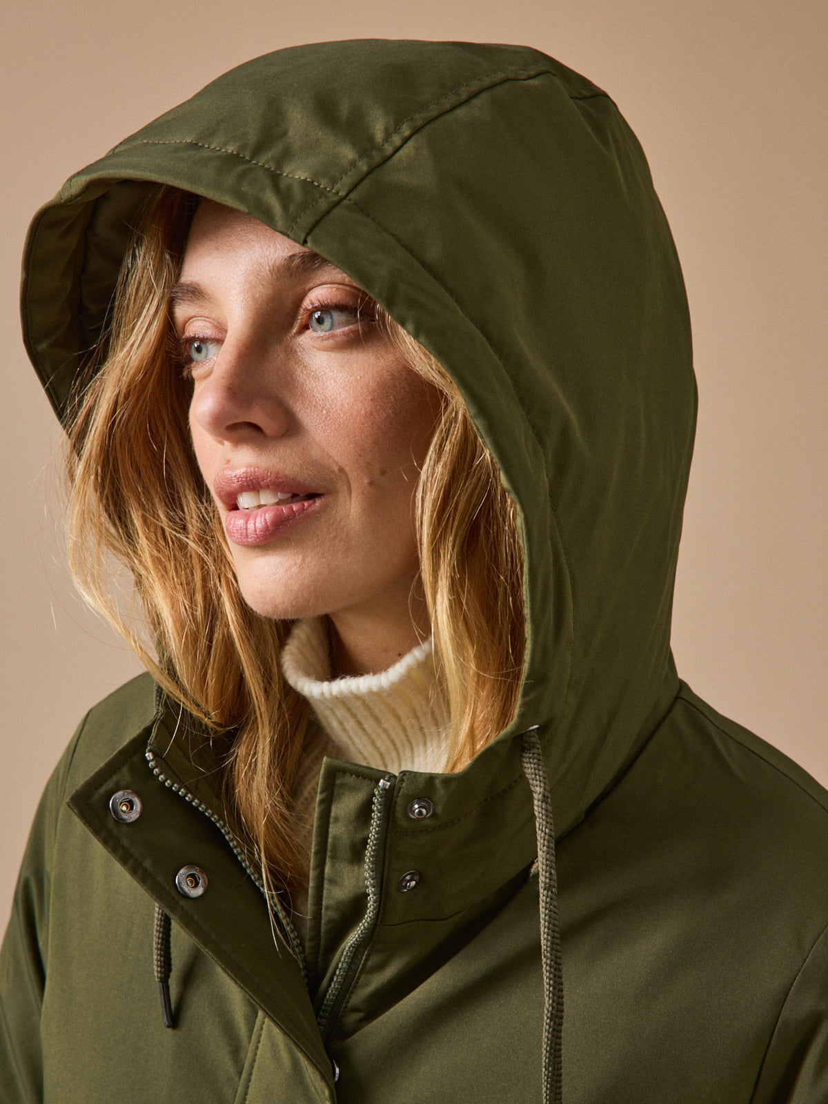 Women's long quilted parka