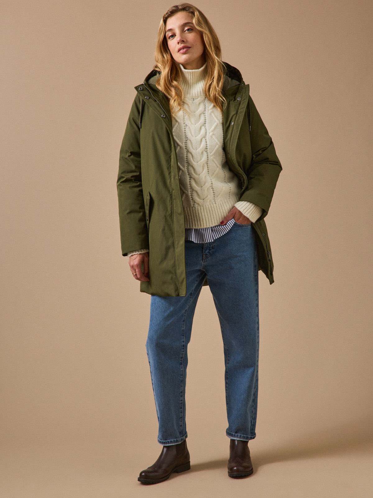 Women's long quilted parka