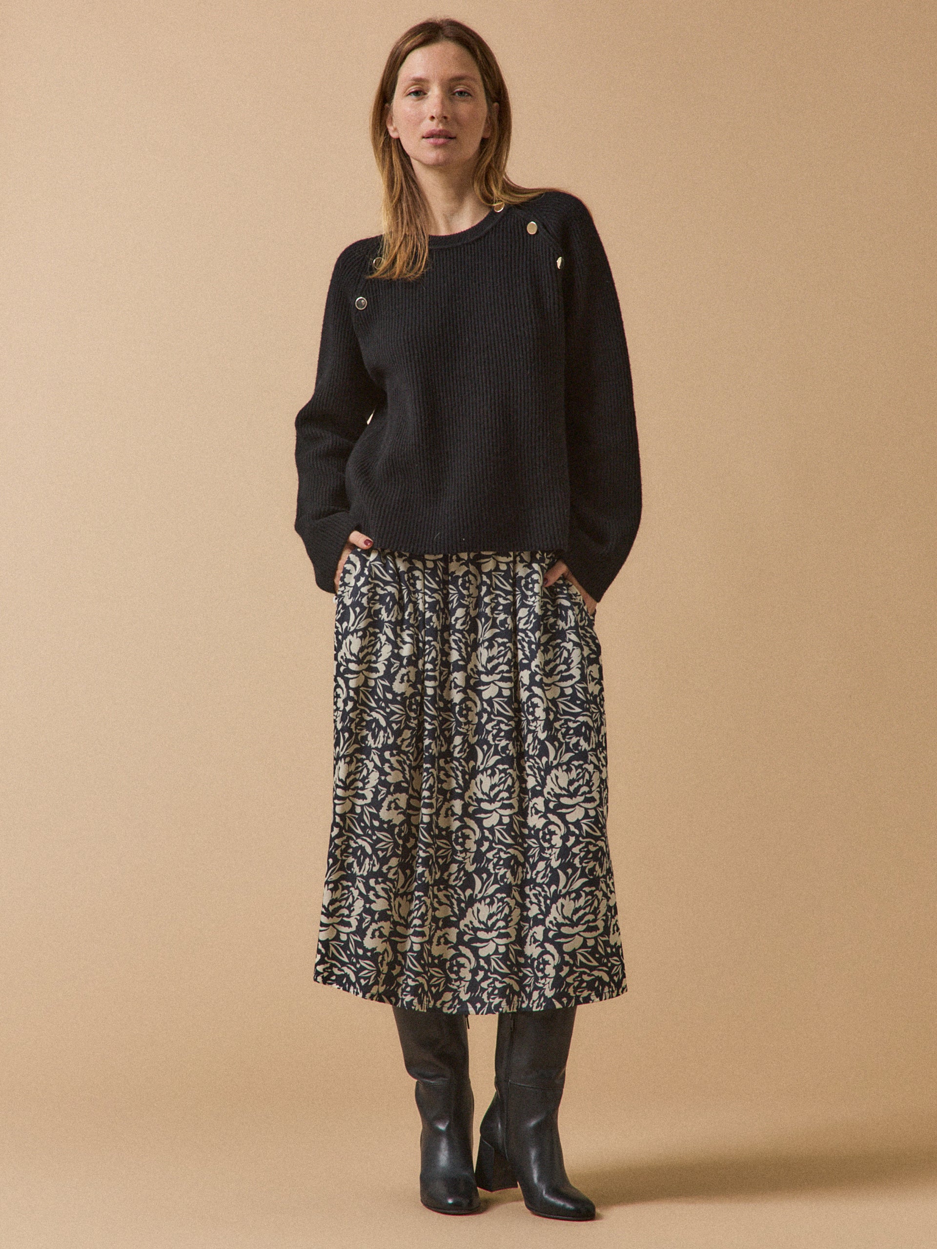 Women's mid-length Luna-print skirt