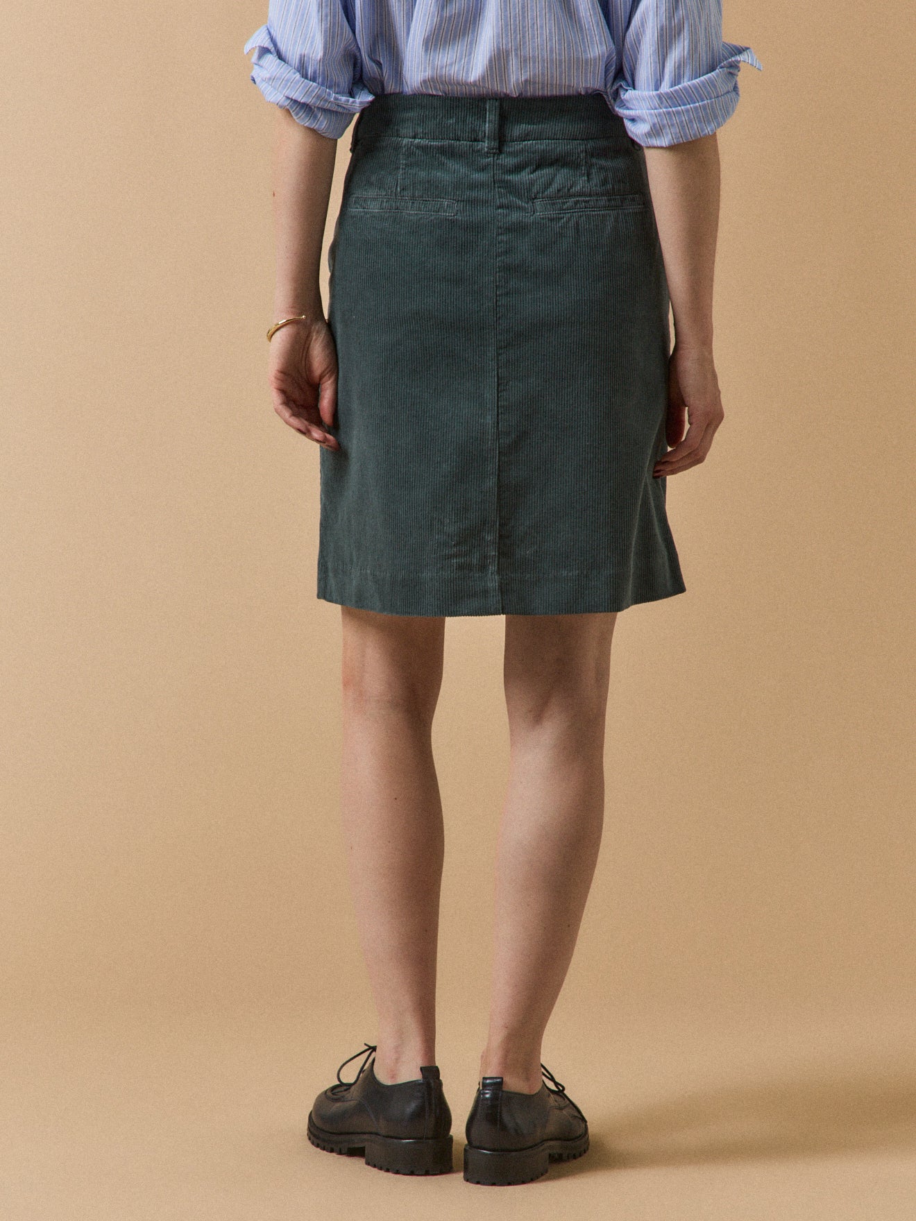 Women's short corduroy skirt