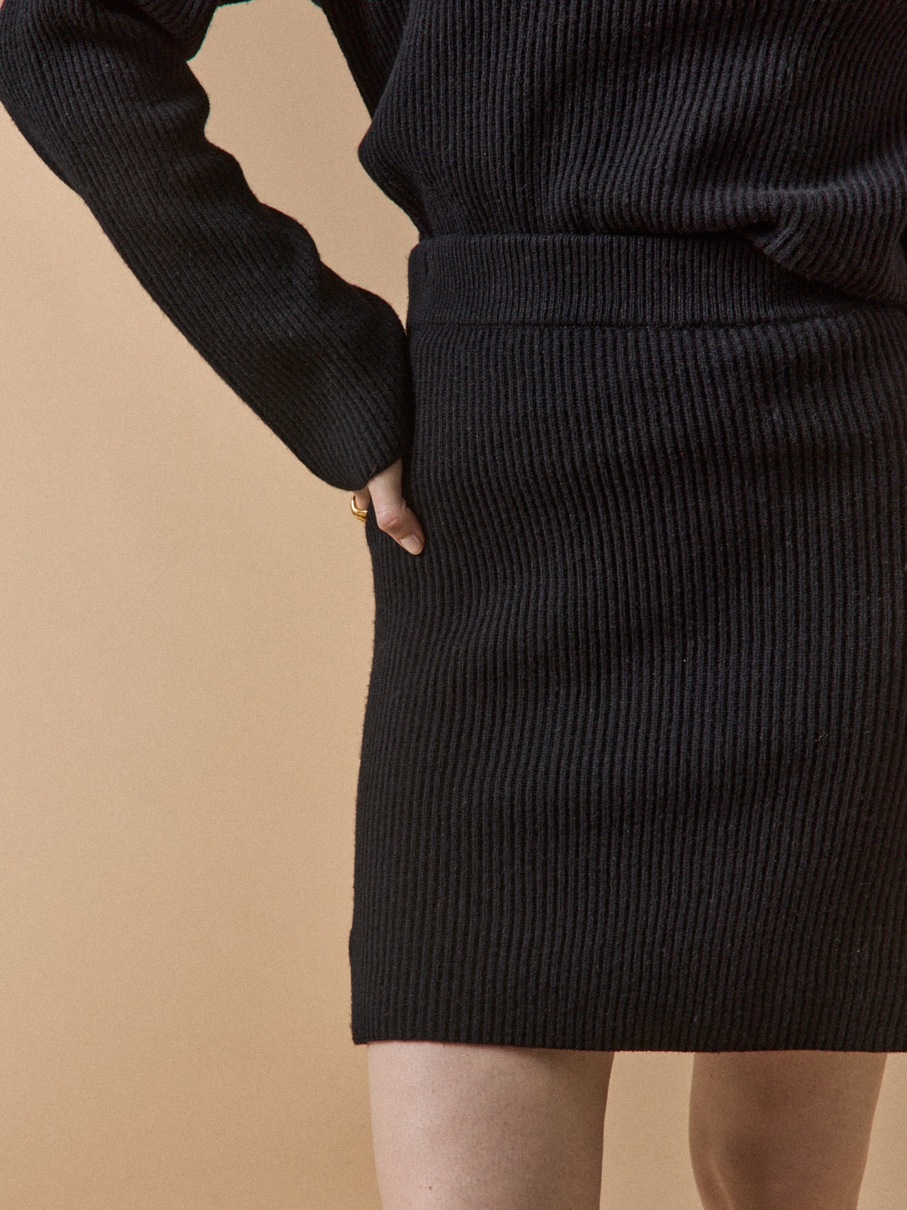 Jupe courte maille côtelée femme