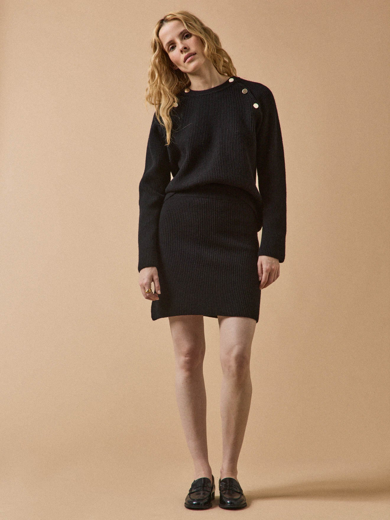 Jupe courte maille côtelée femme