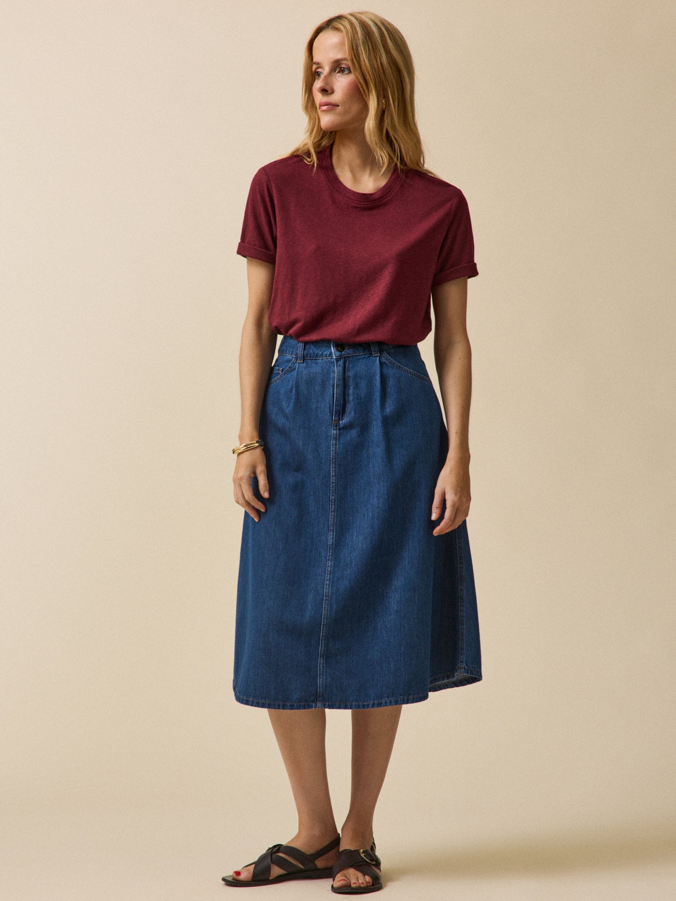 Women's mid-length organic cotton denim skirt