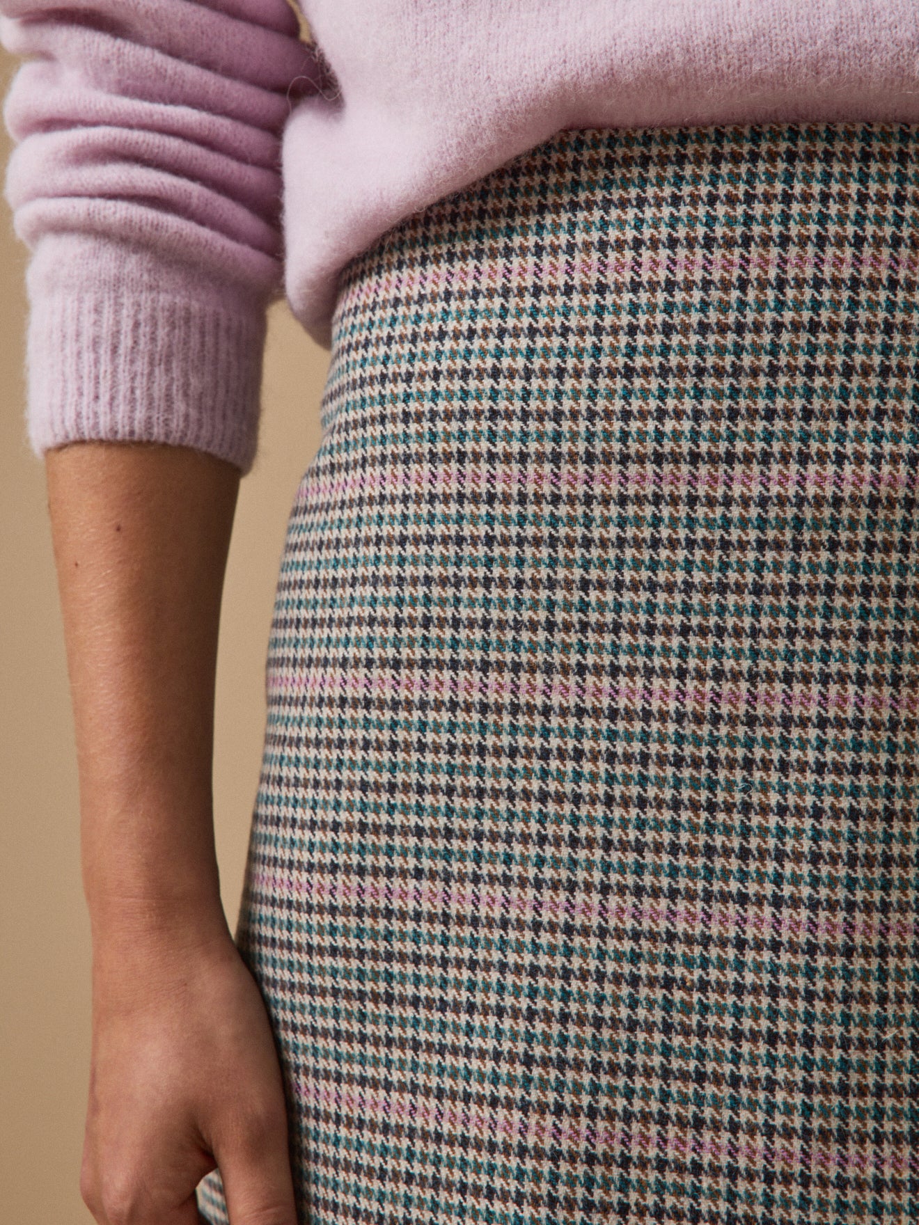 Women's short houndstooth woolen skirt
