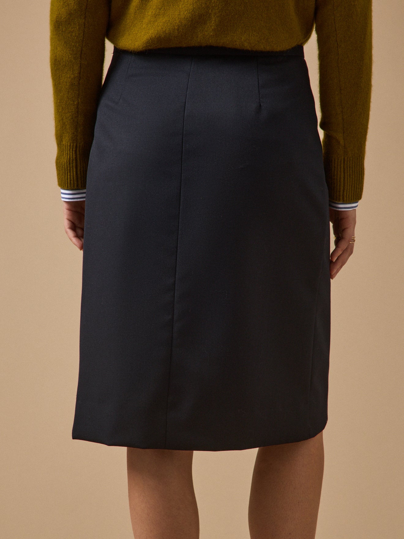Women's straight skirt
