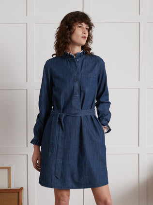 Women's short chambray dress with ruffled collar