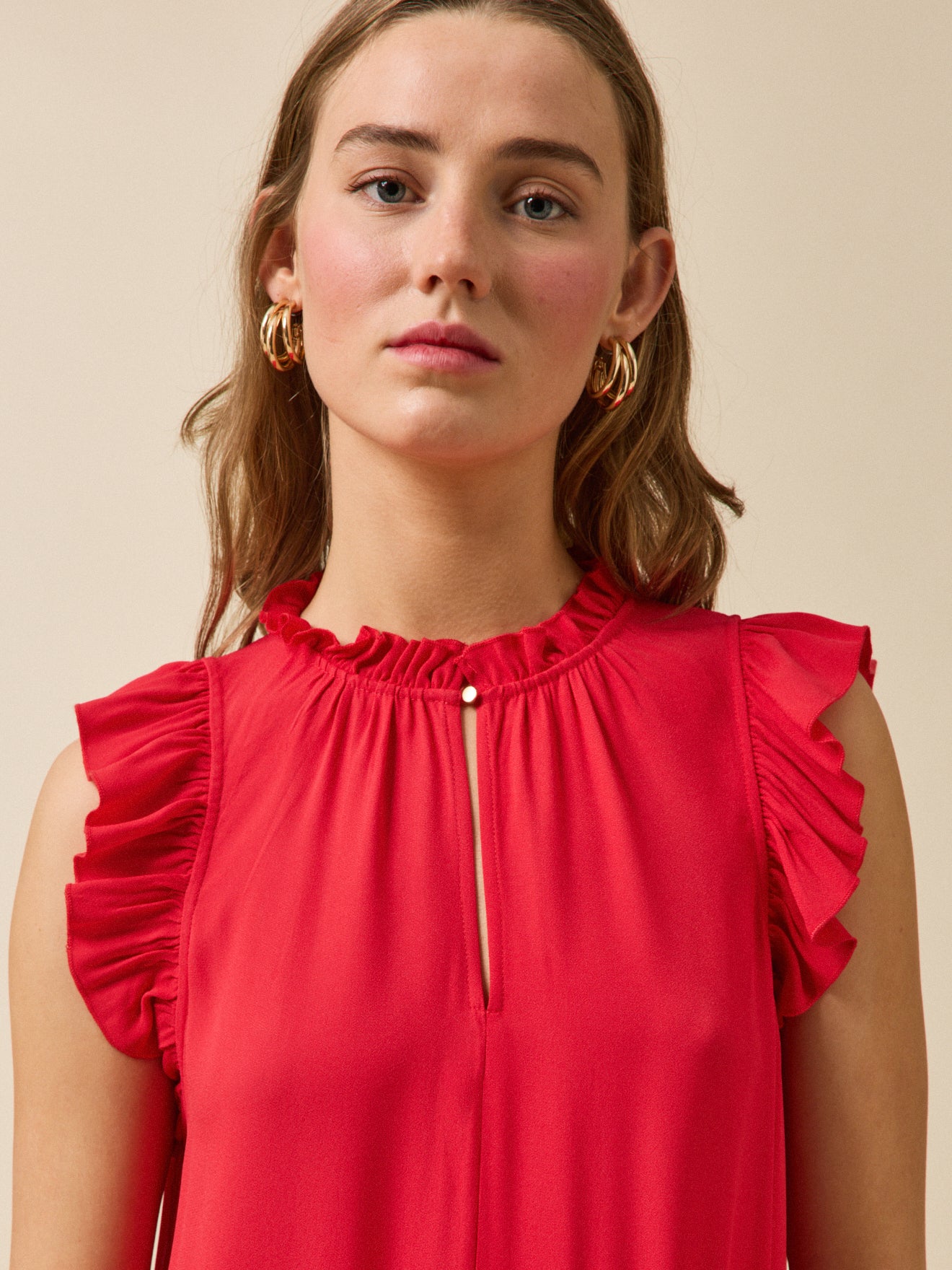 Women's sleeveless ruffled dress