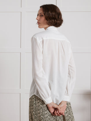 Women's shirt made with a check-like textured fabric