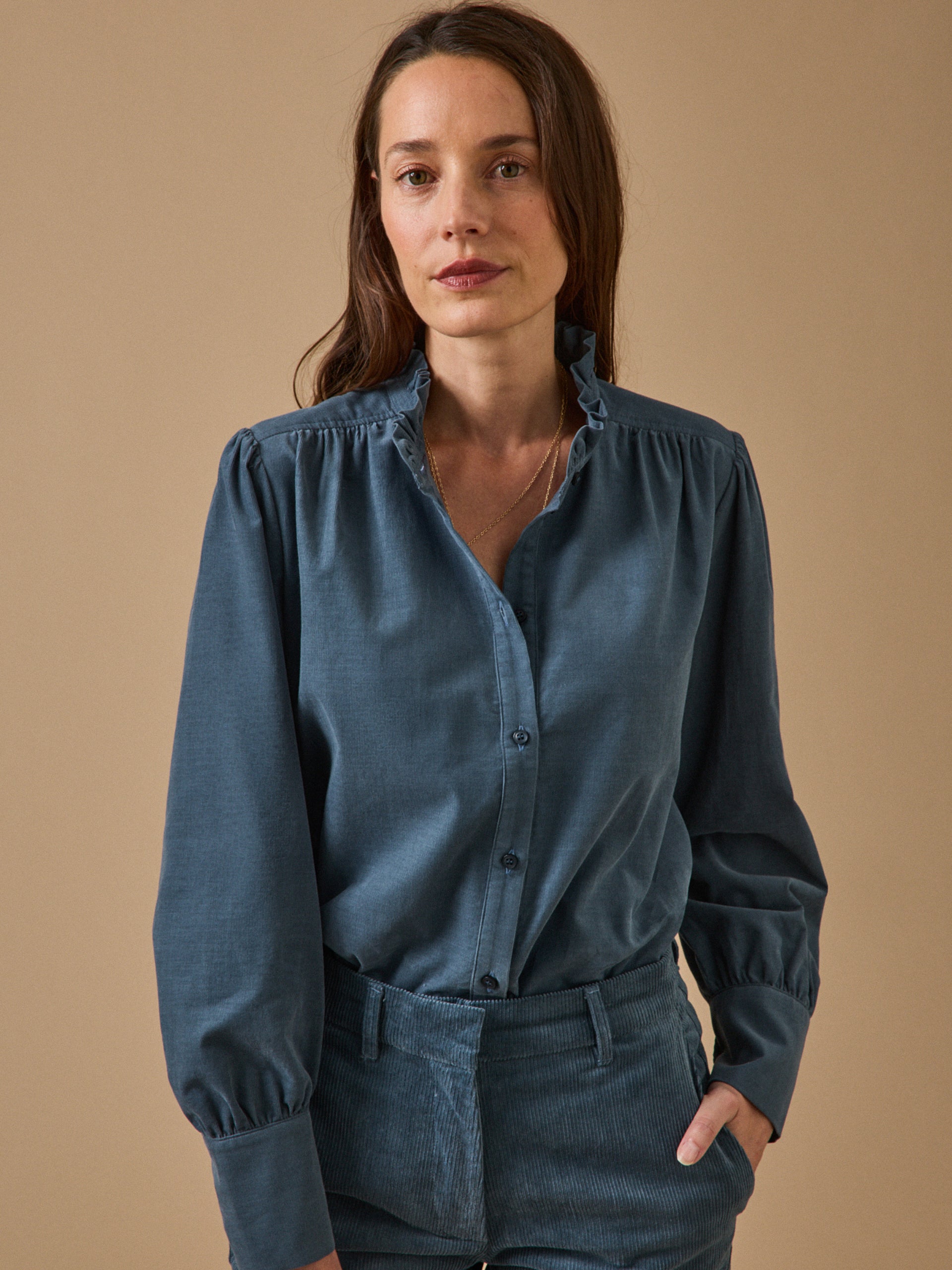 Women's Emilie babycord shirt