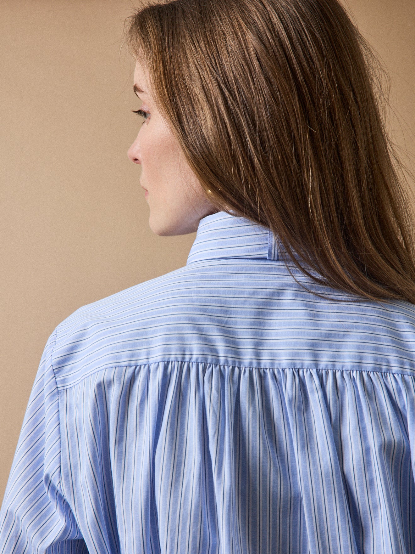 Women's striped poplin shirt with tie neckline