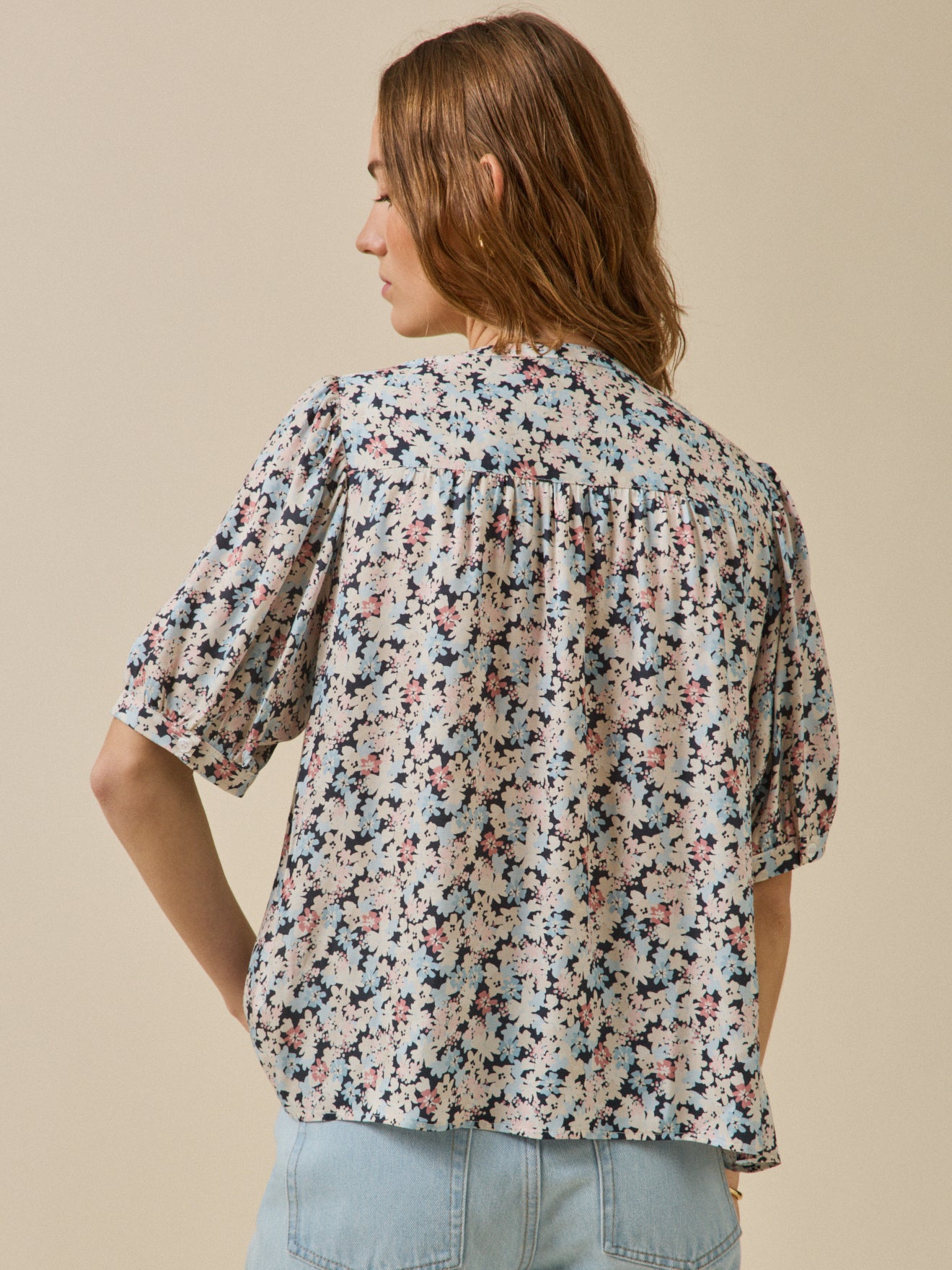 Women's blouse with Pop Flowers print