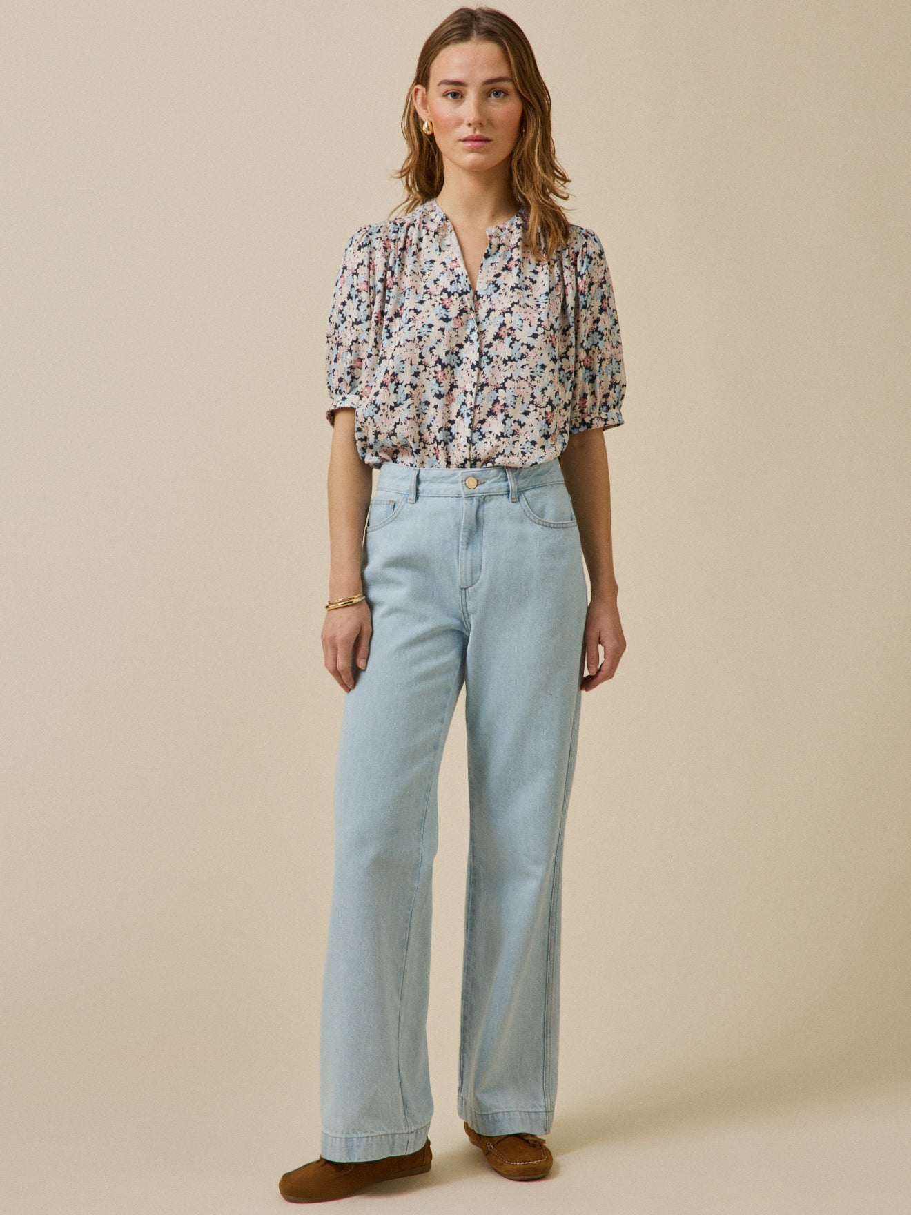 Women's blouse with Pop Flowers print