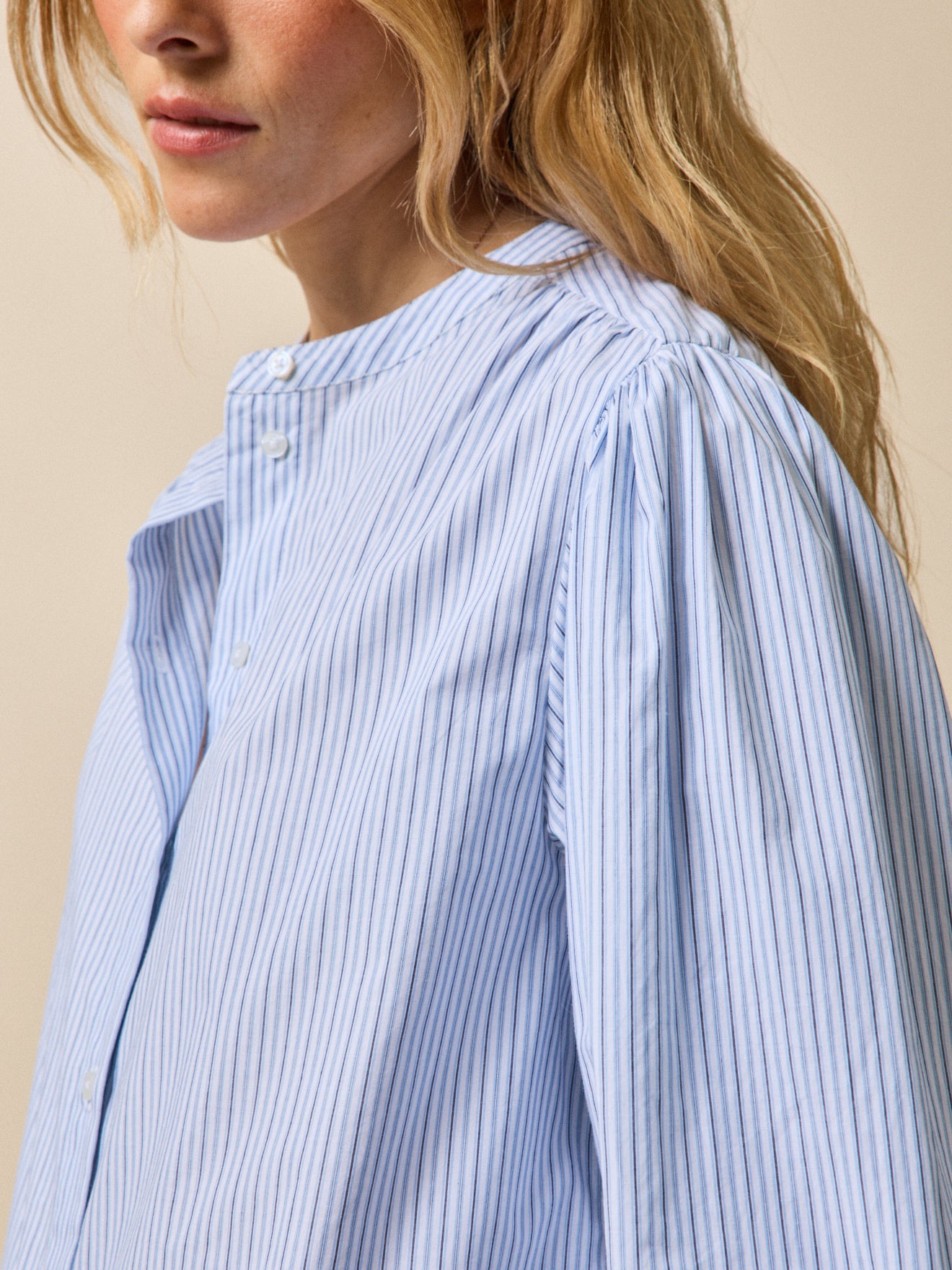 Blouse rayée brodée femme
