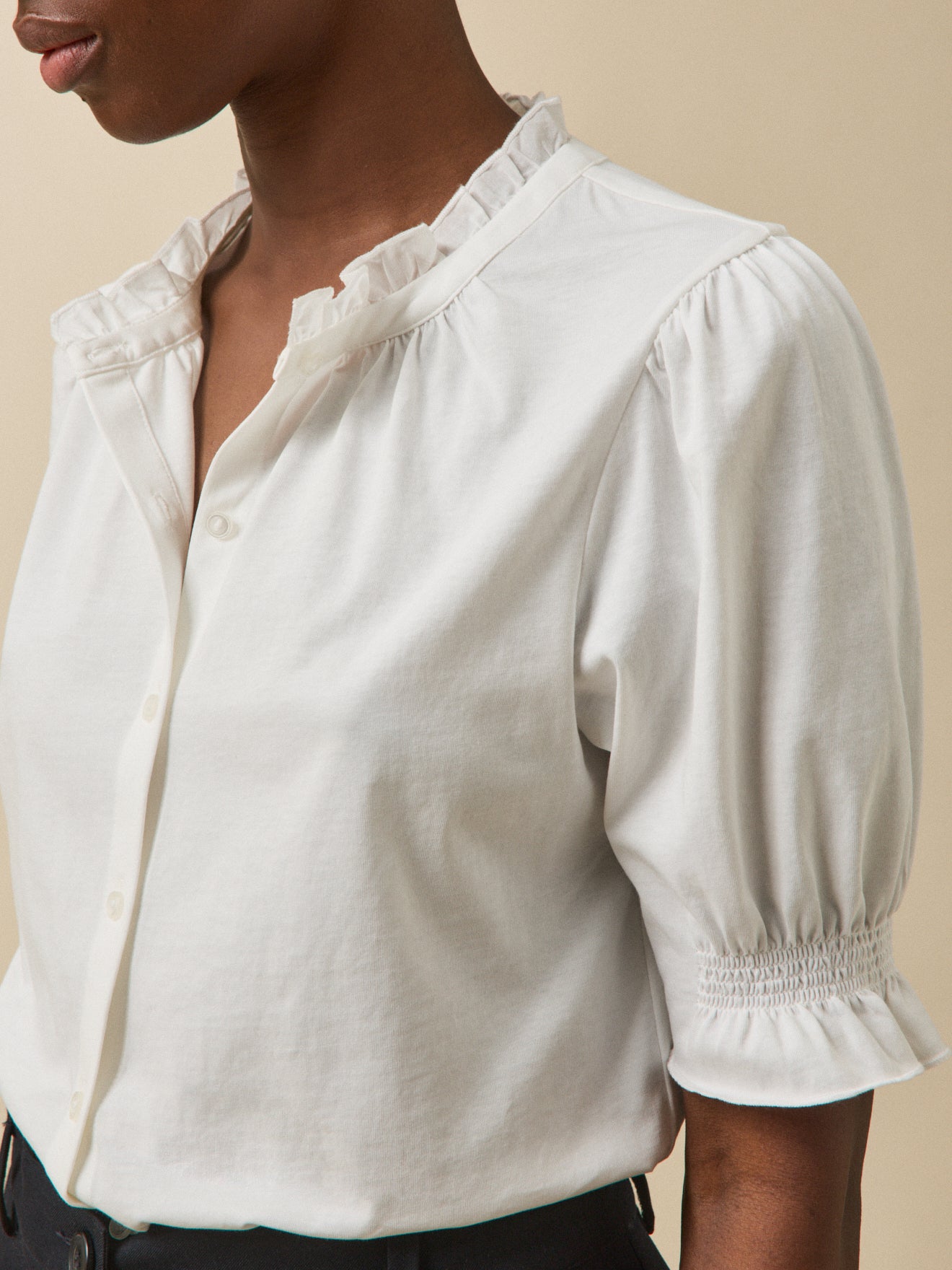 Women's ruffled organic cotton T-shirt