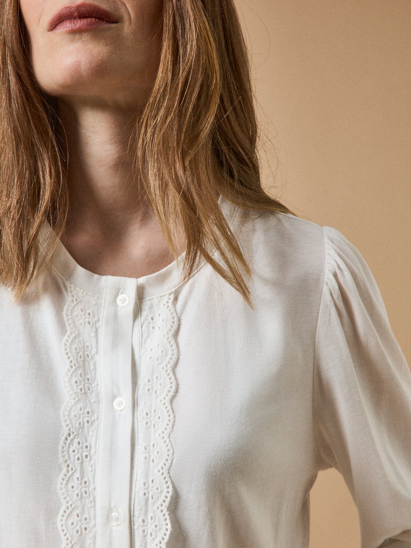 T-shirt boutonné brodé femme modal et coton biologique