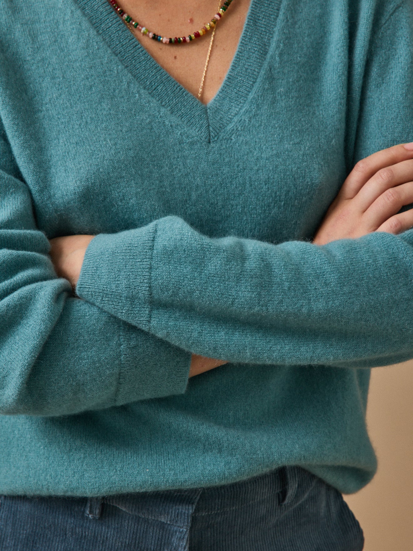 Women's V-neck sweater - The Cashmere Collection