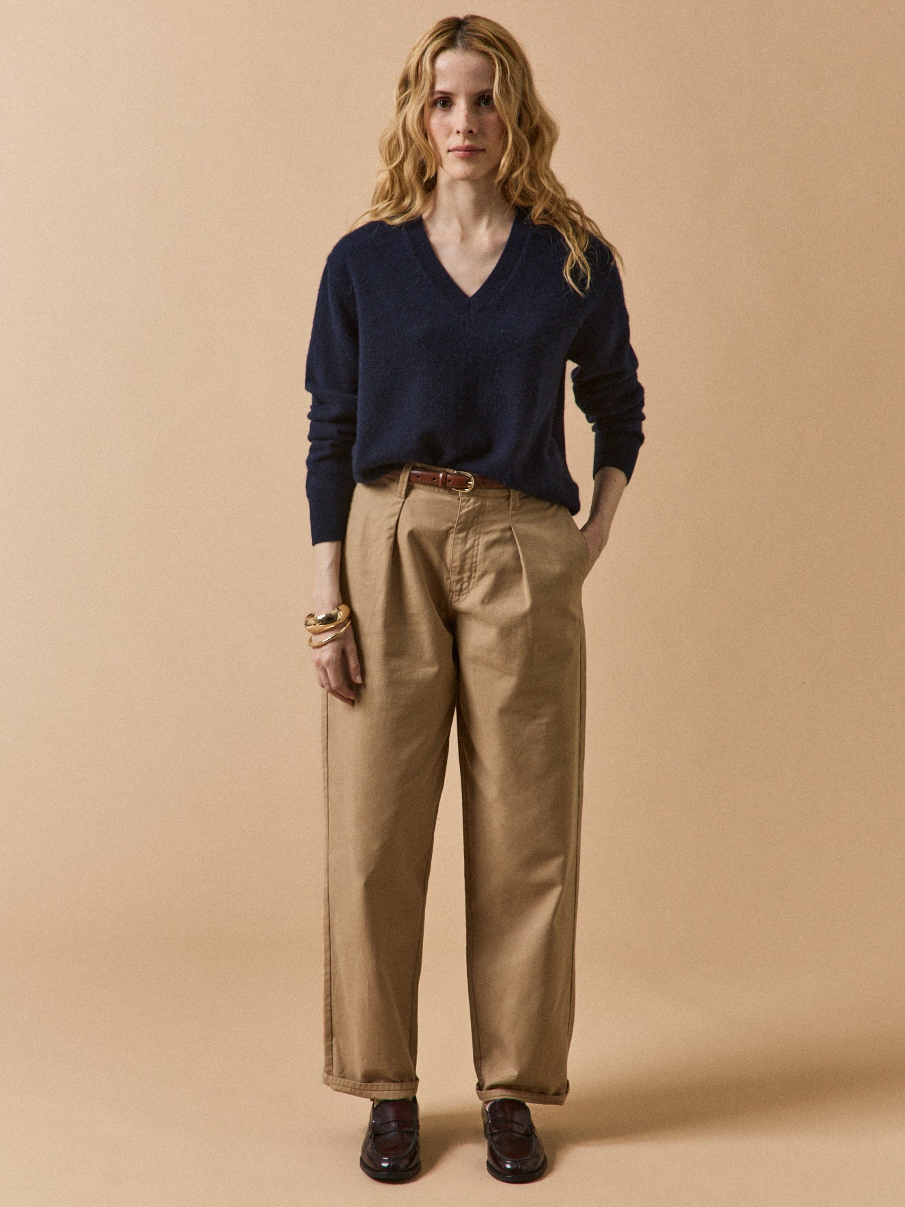 Women's V-neck sweater - The Cashmere Collection