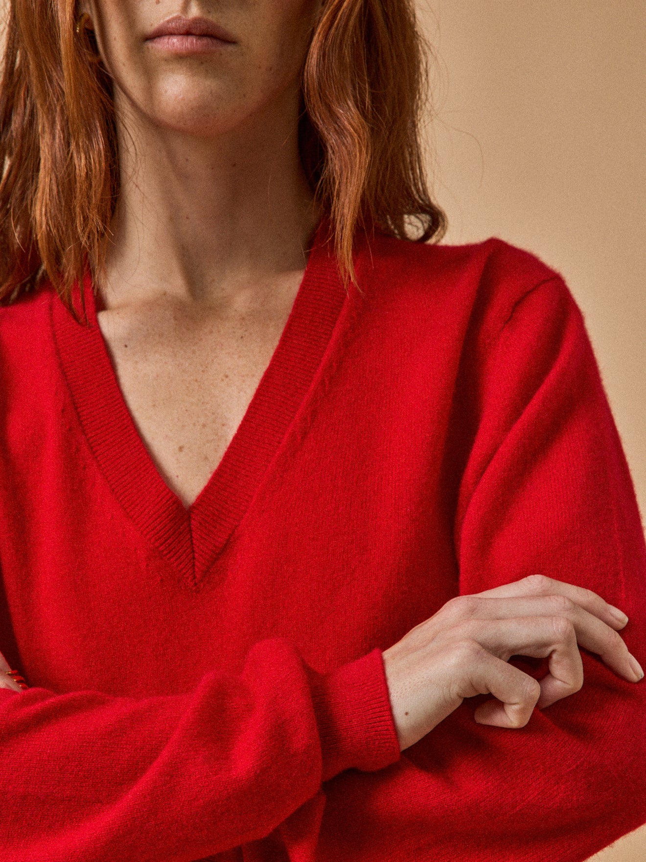 Women's V-neck sweater - The Cashmere Collection