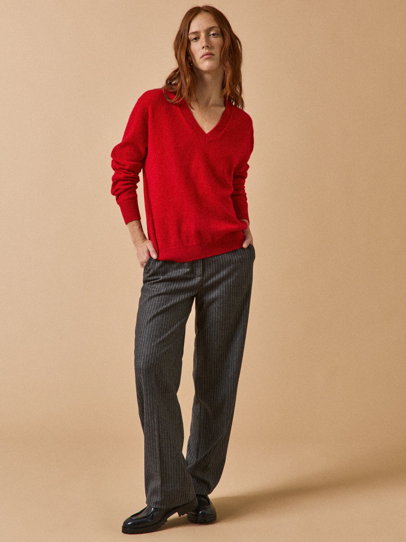 Women's V-neck sweater - The Cashmere Collection