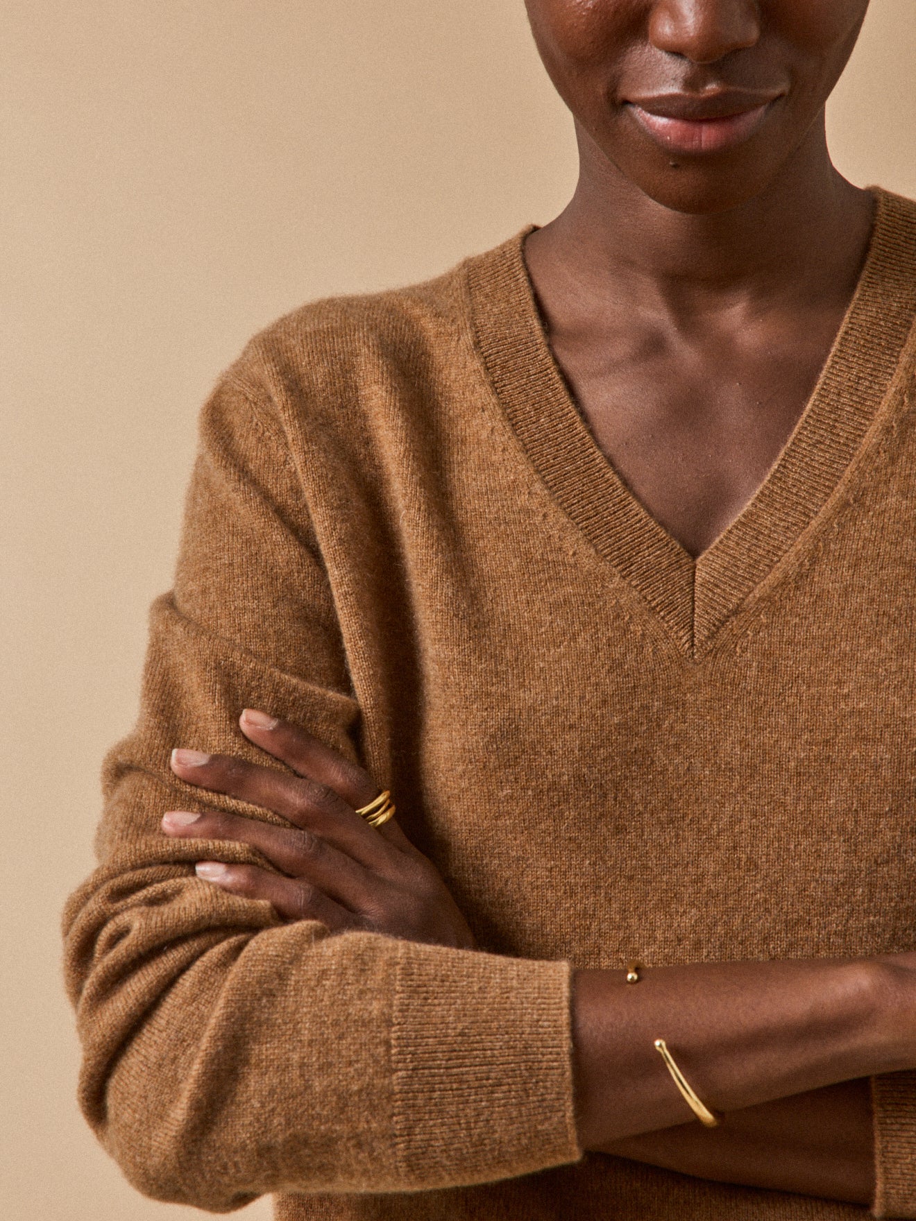 Women's V-neck sweater - The Cashmere Collection