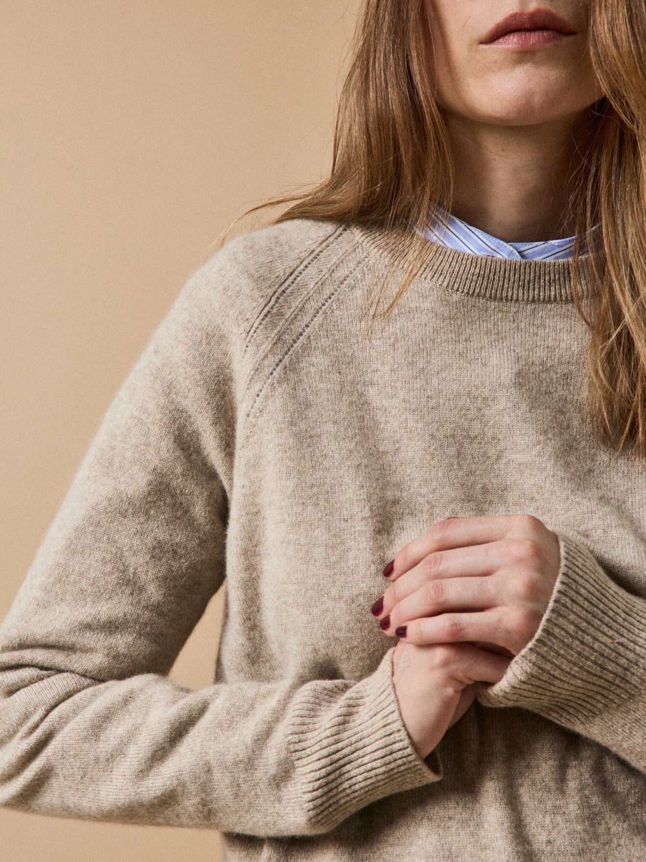 Women's sweater with round neckline - The Cashmere Collection