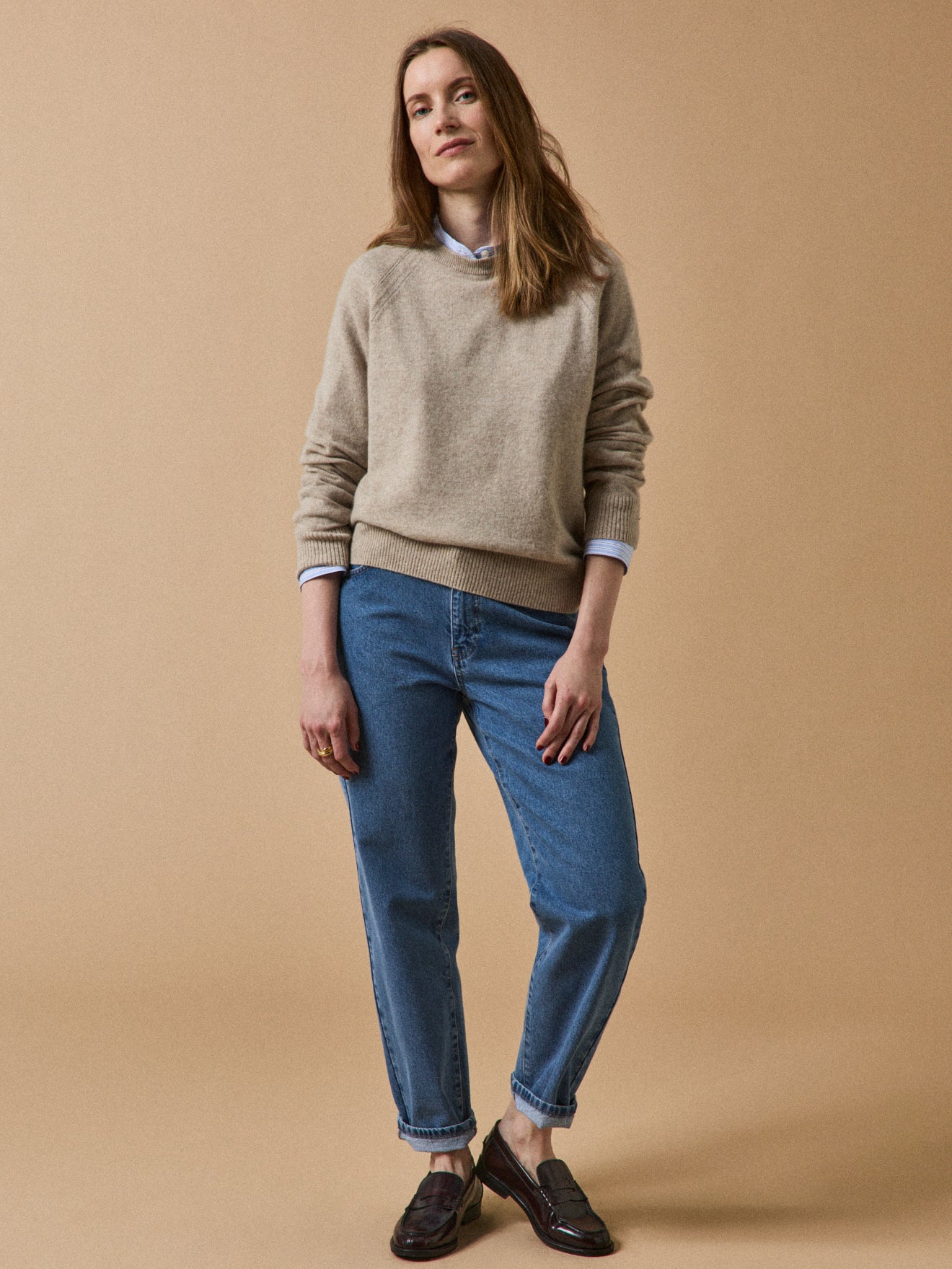 Women's sweater with round neckline - The Cashmere Collection