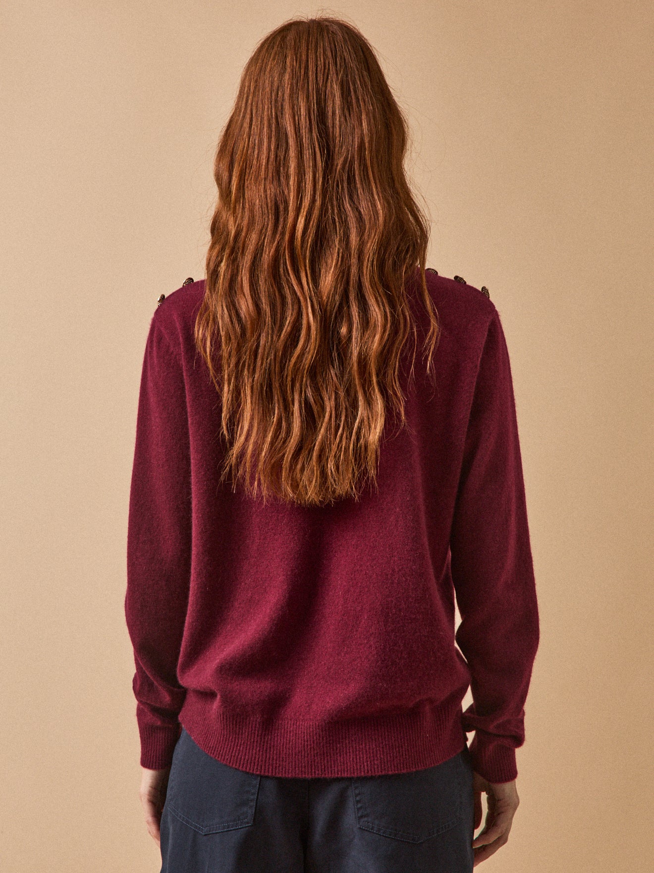 Women's sweater with button shoulders - The Cashmere Collection