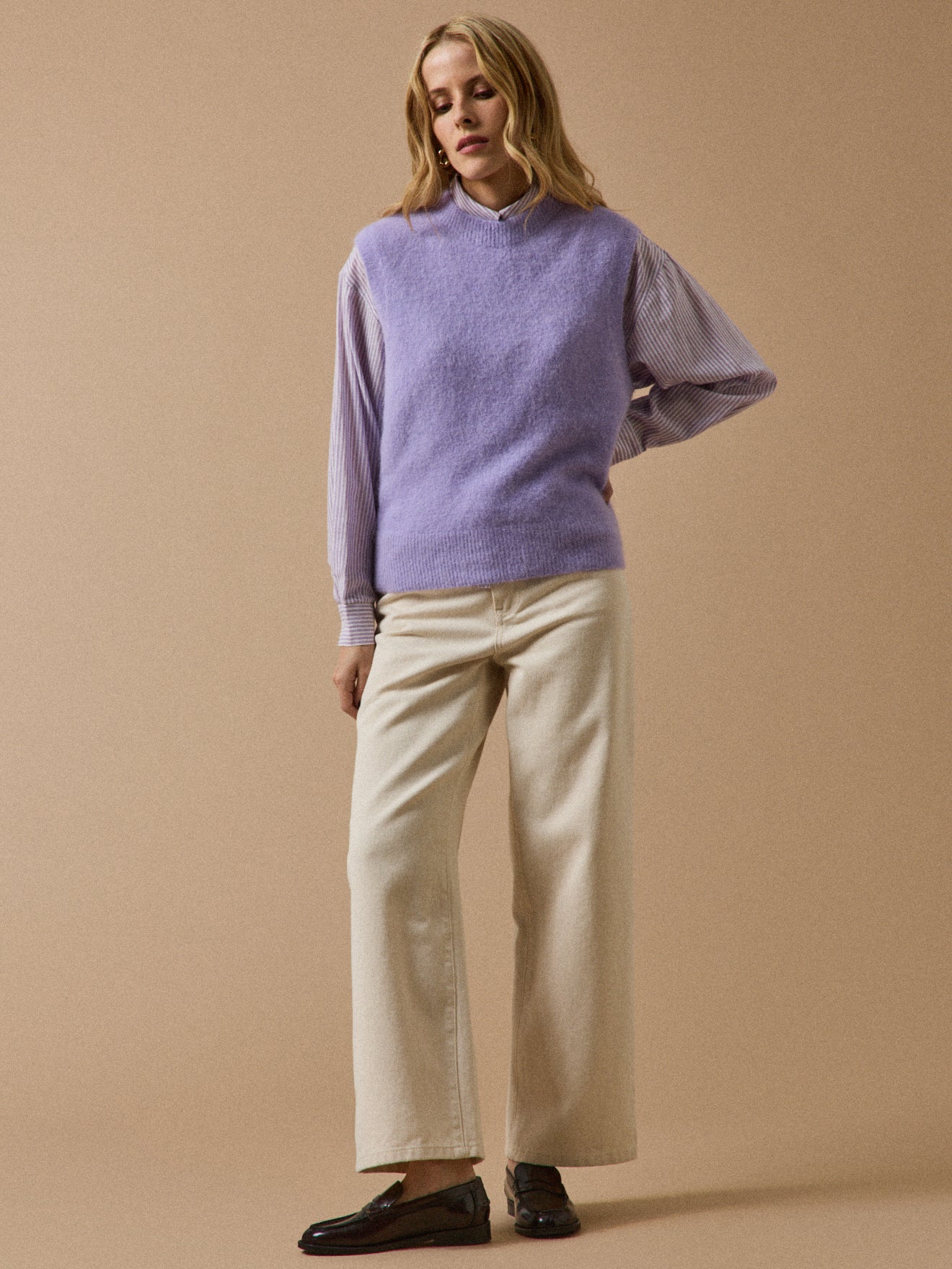 Women's sleeveless sweater in an alpaca blend