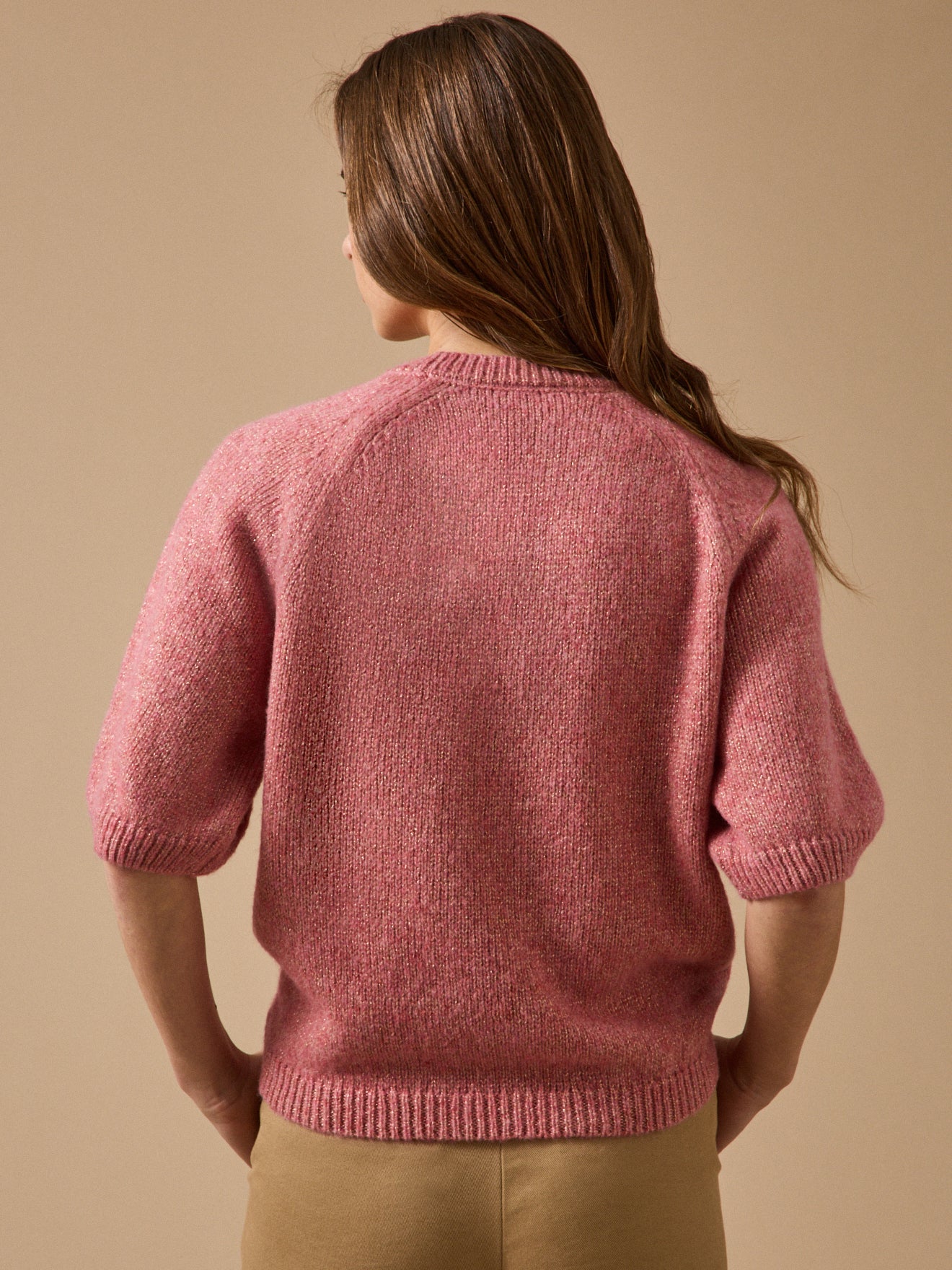 Women's short-sleeved shimmery sweater