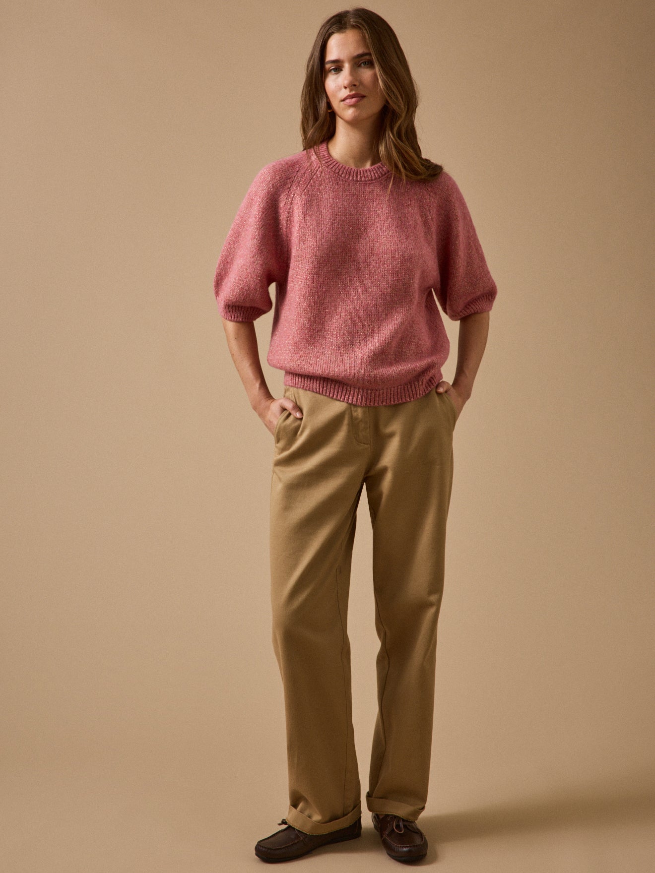 Women's short-sleeved shimmery sweater