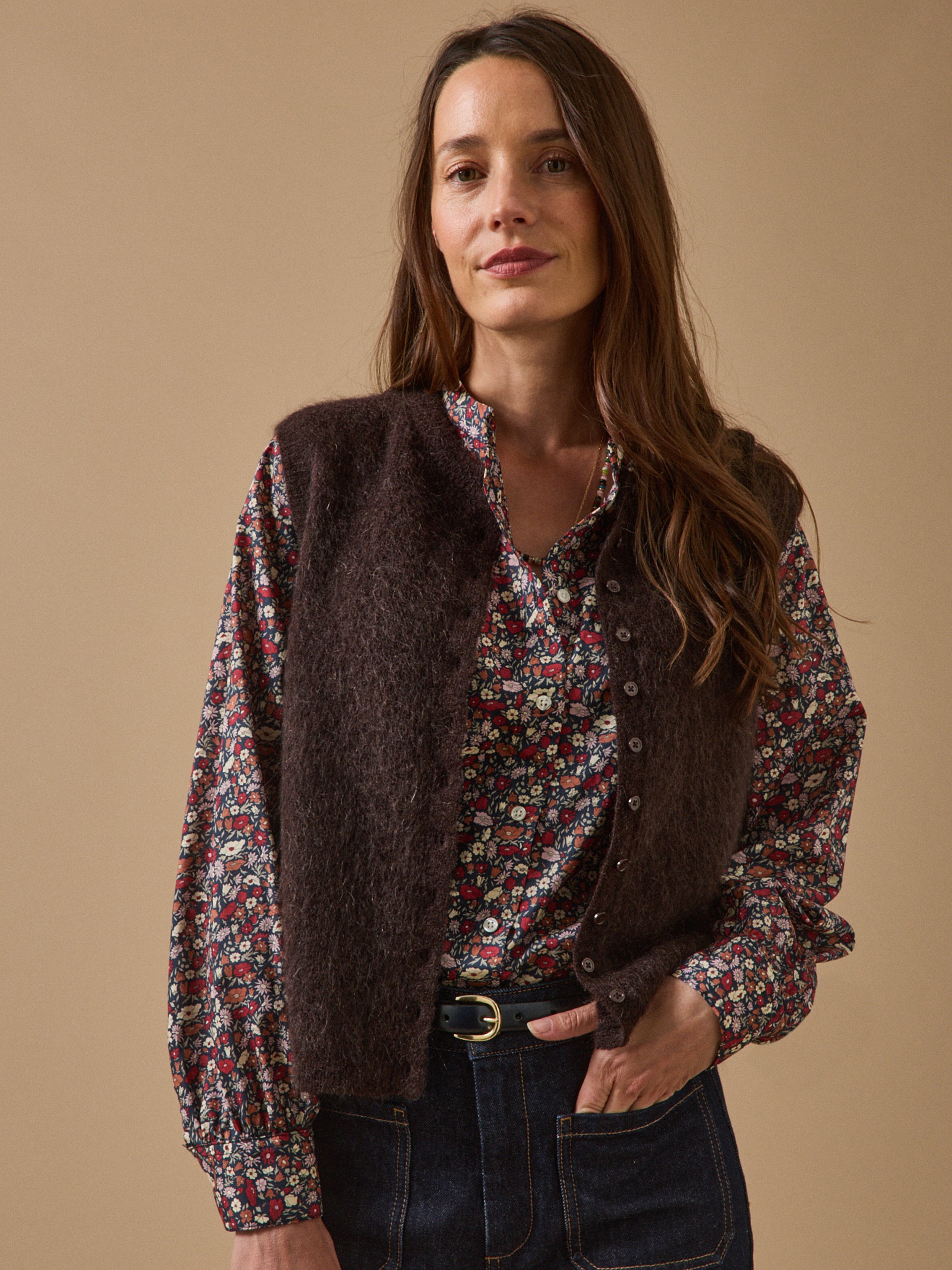 Women's sleeveless wool and mohair cardigan