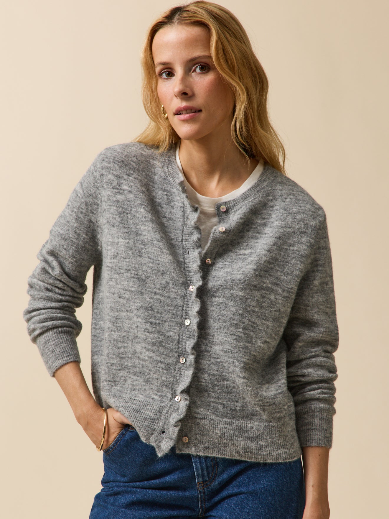 Women's ruffled wool and alpaca cardigan