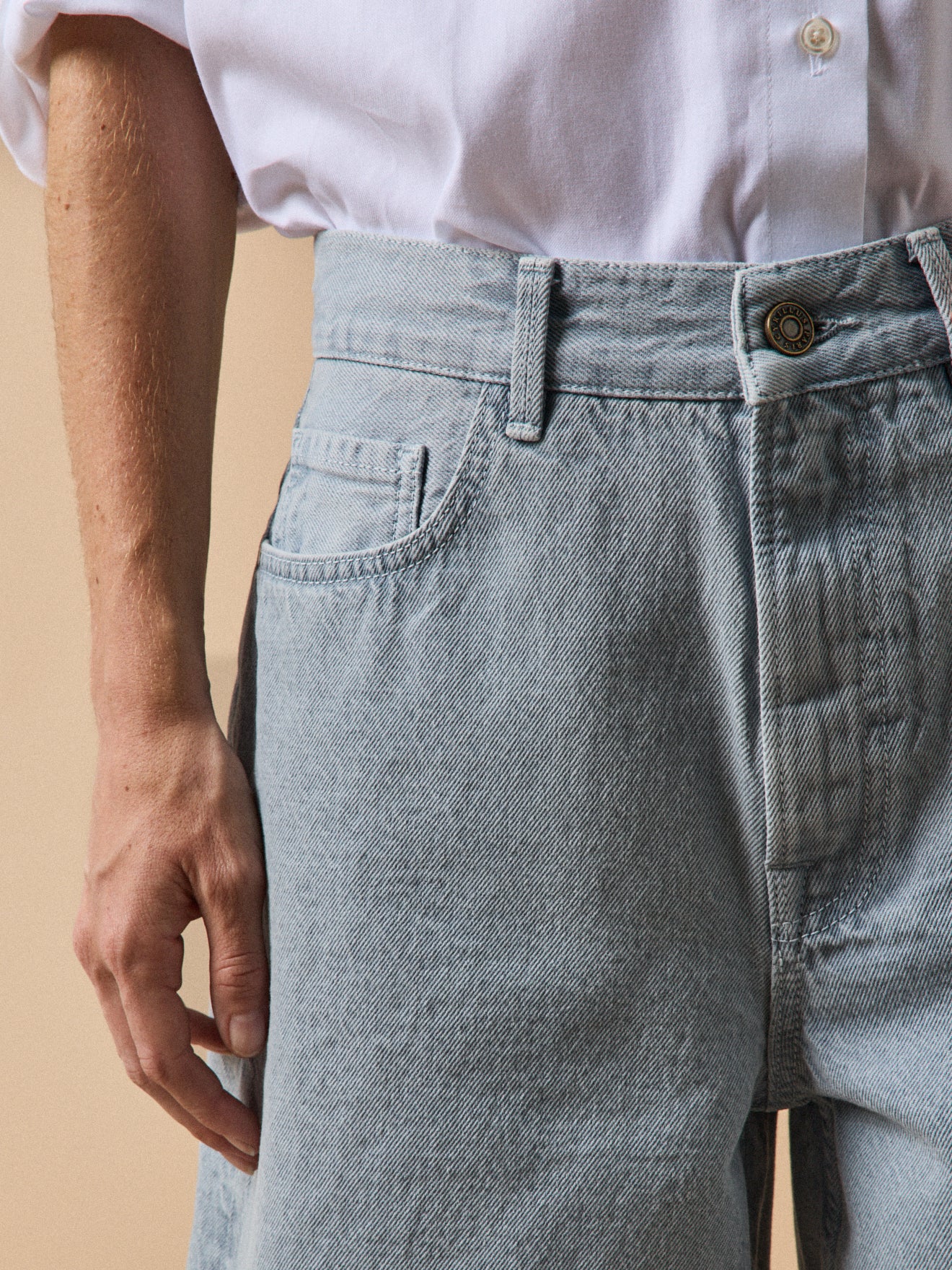 Women's denim Bermuda shorts made with organic cotton