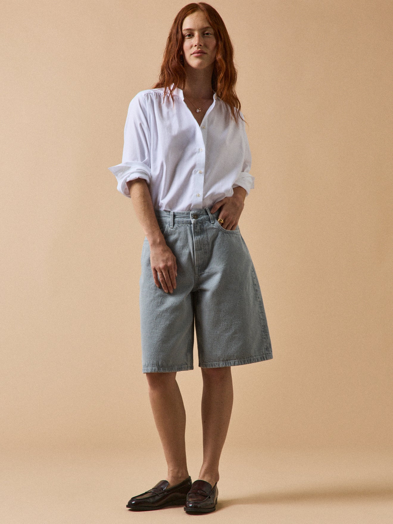 Women's denim Bermuda shorts made with organic cotton